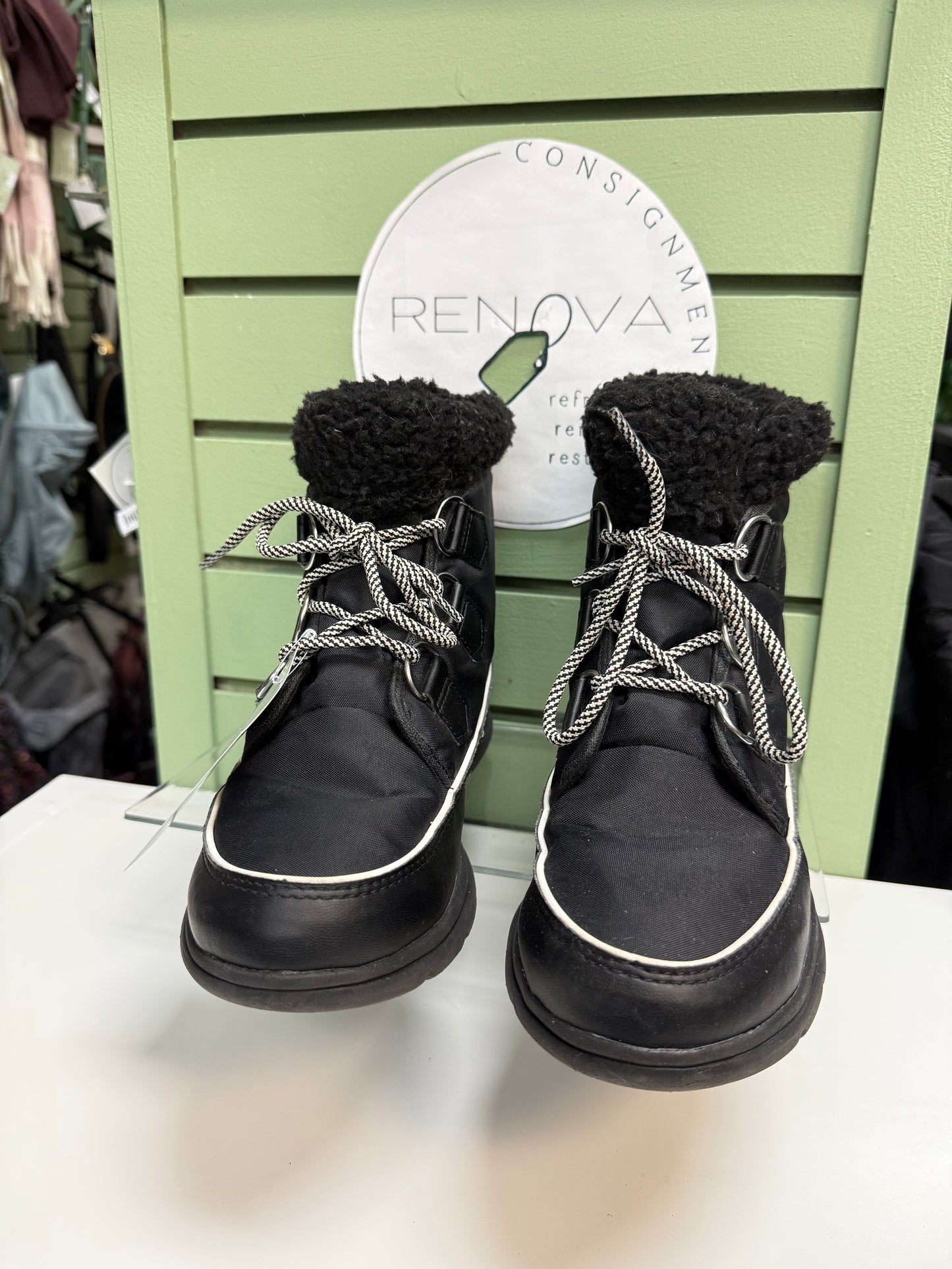 Sorel Explorer Carnival Boots (Womens 9.5)