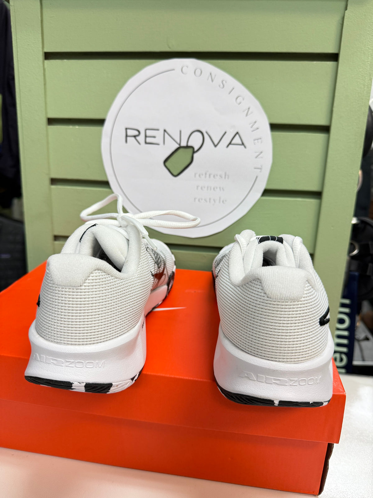 Nike Zoom Pickleball Runners (Womens 7)
