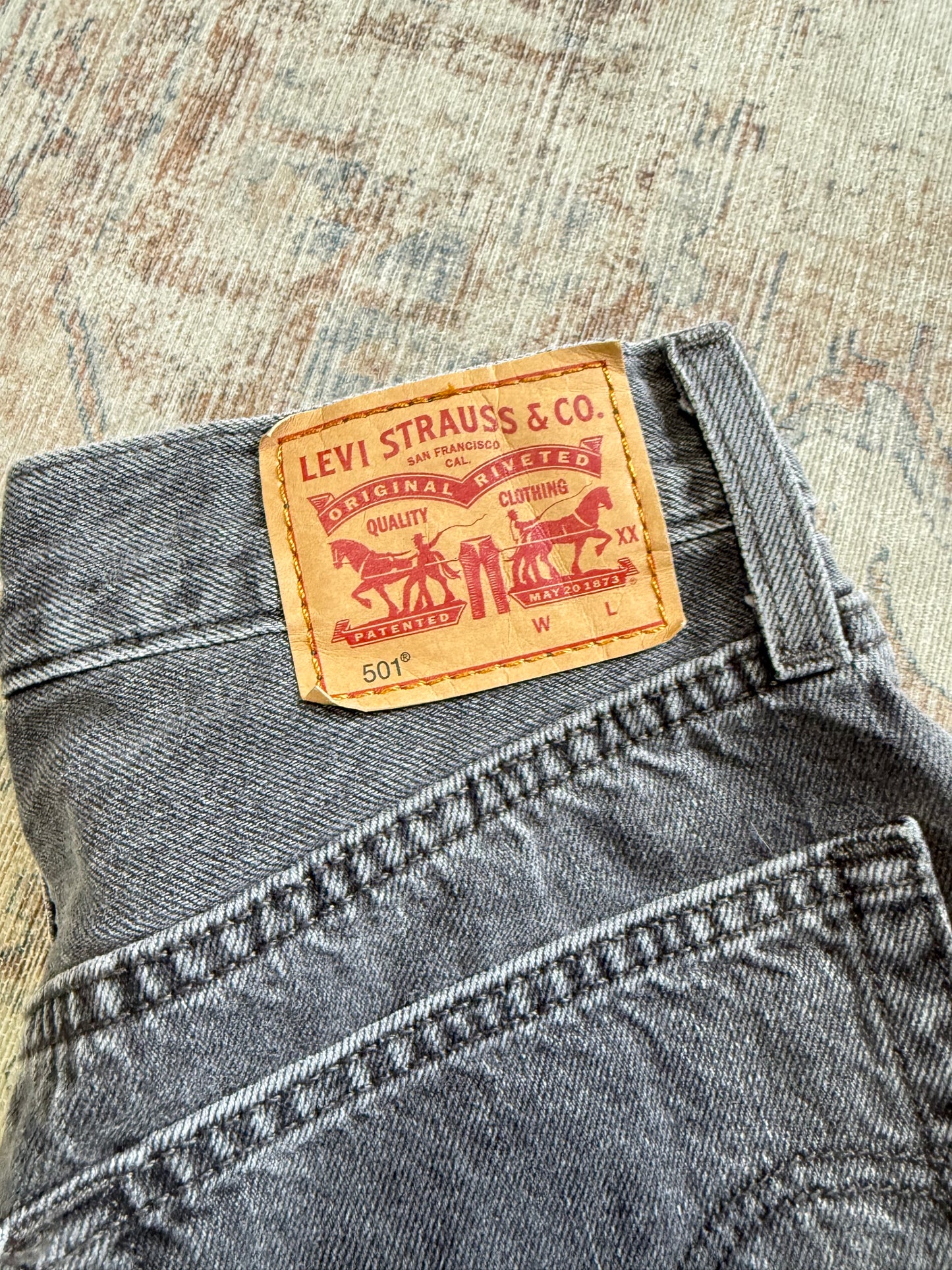 Levi’s 501 HR Jeans (27x26)