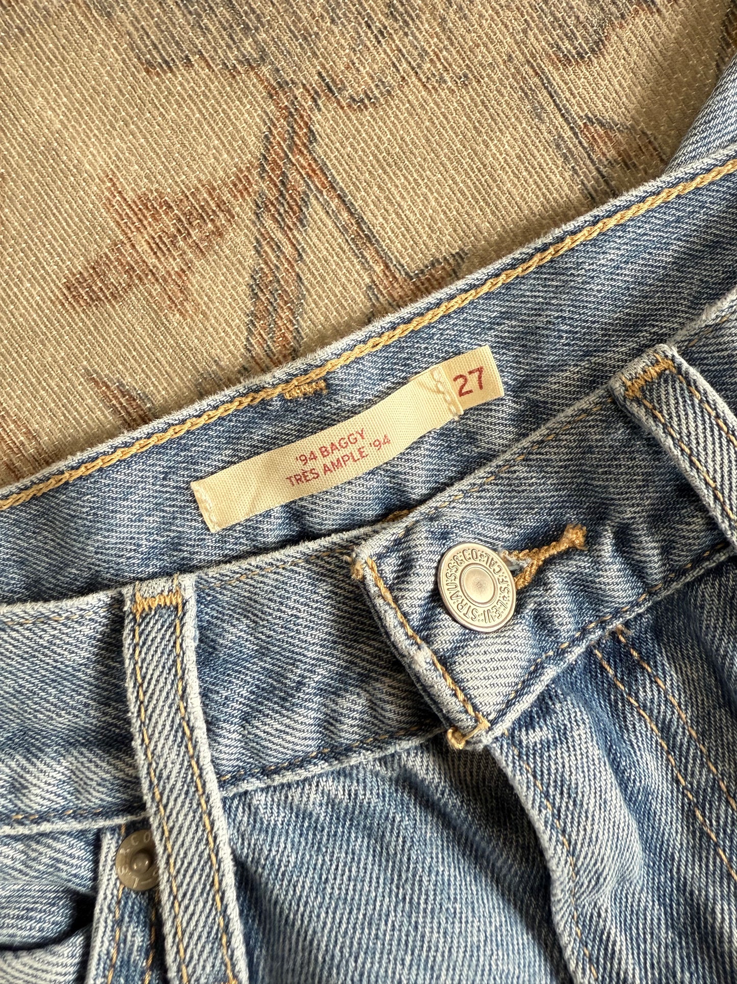 Levi’s ‘94 Baggy Jeans (27x31)