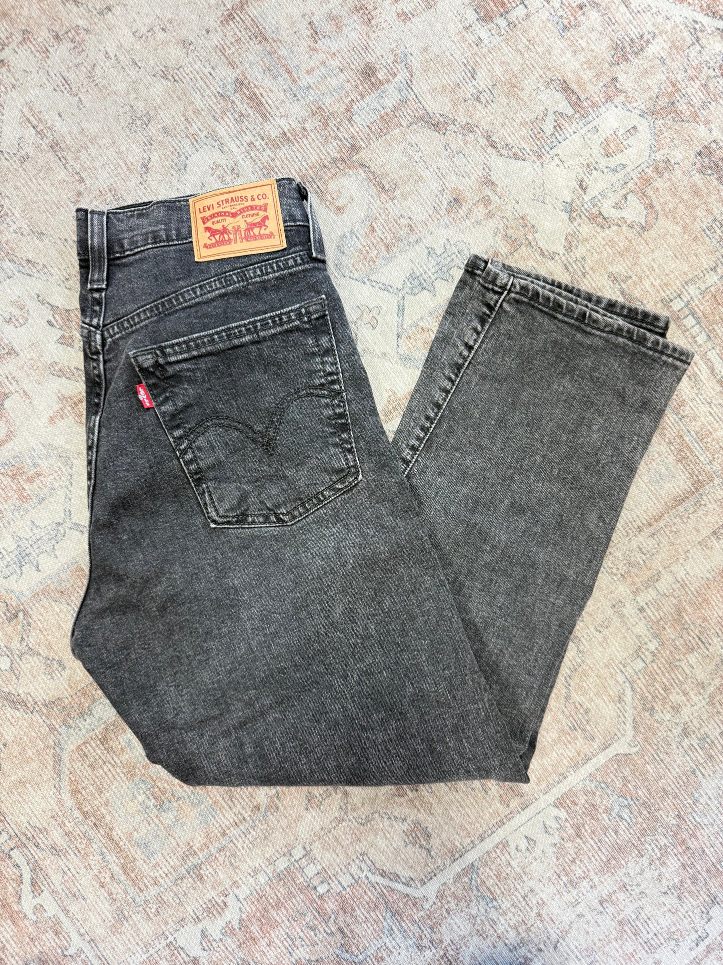 Levi’s Wedgie Straight HR Jeans (28x26)
