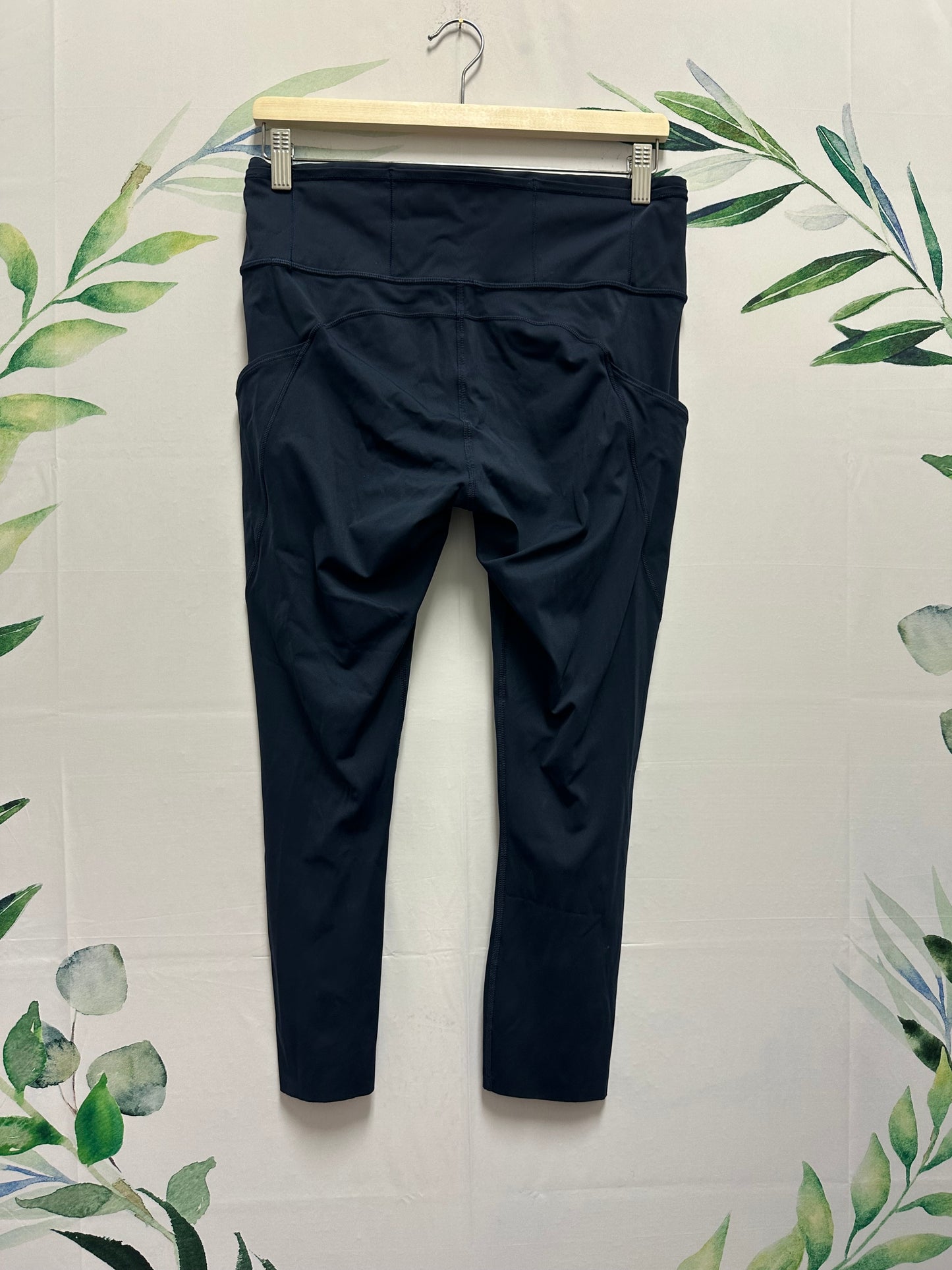 Lululemon Fast & Free HR Crop 23” (10)