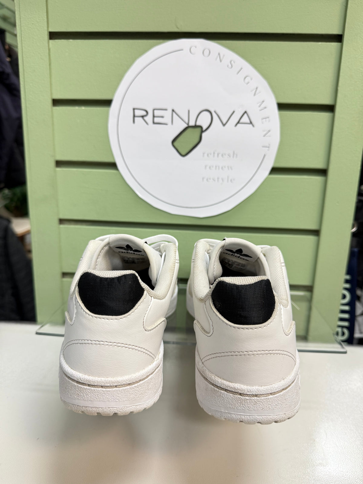 Adidas NY 90 Sneakers (Mens 6.5/ Womens 7.5)