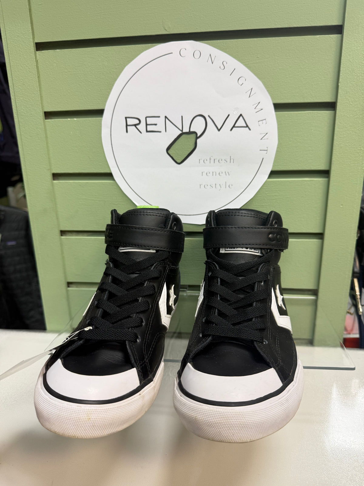 Converse High Top Sneakers (Mens 5.5 = Womens 7.5)
