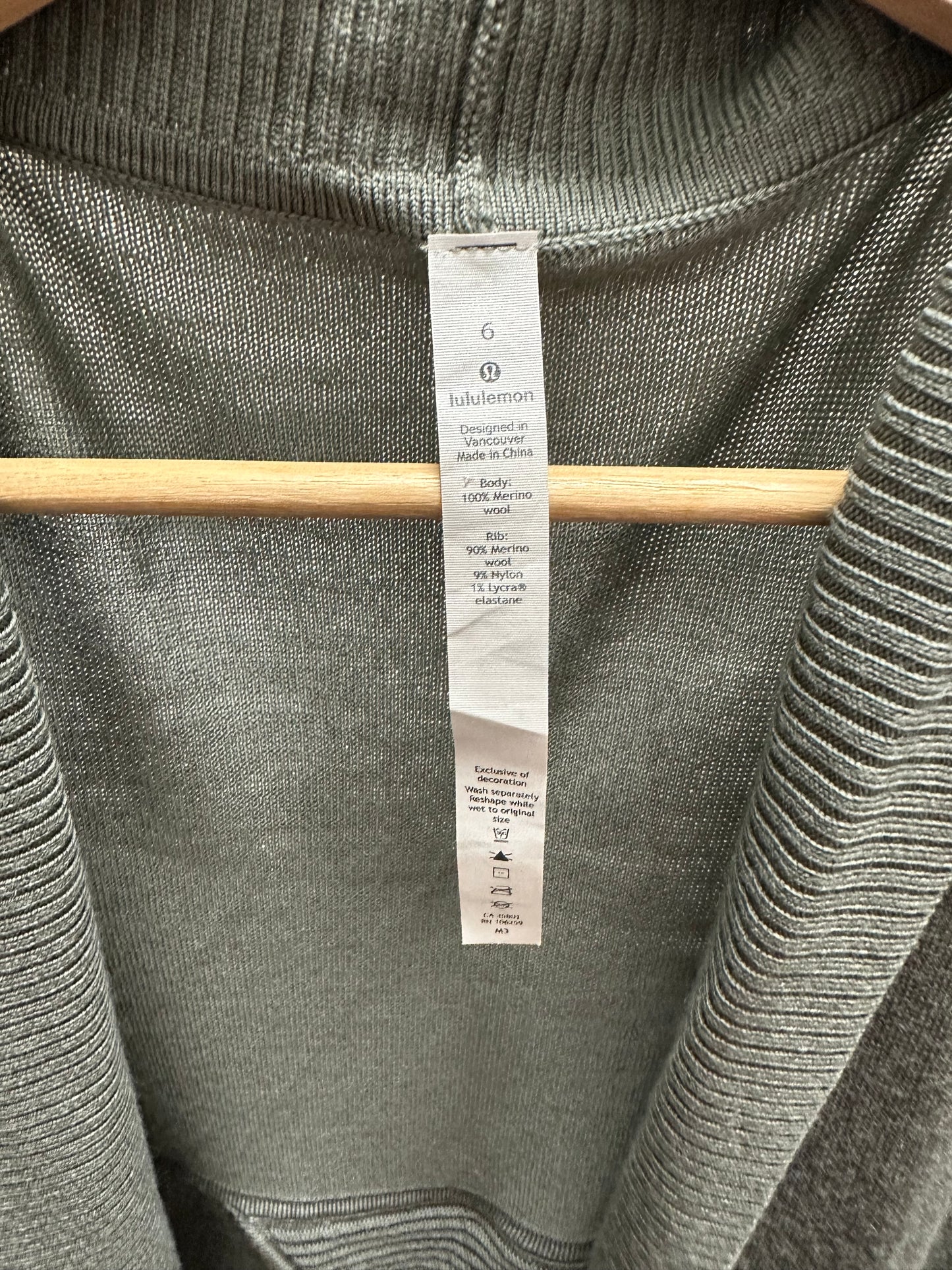 Lululemon Sit in Lotus Wrap II (6)