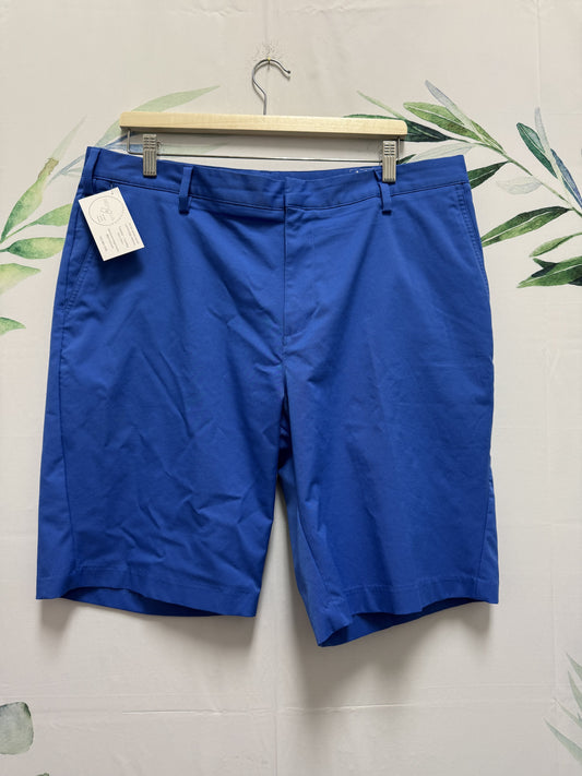 Adidas Golf Shorts (36)