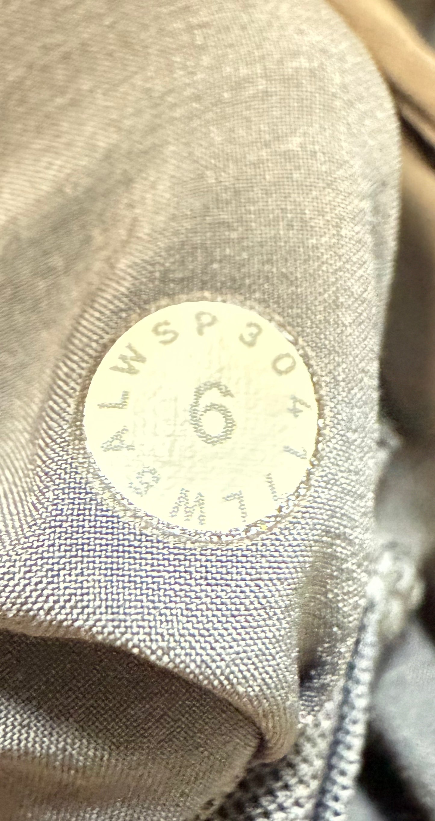 Lululemon On The Fly MR Pant 28” (6)
