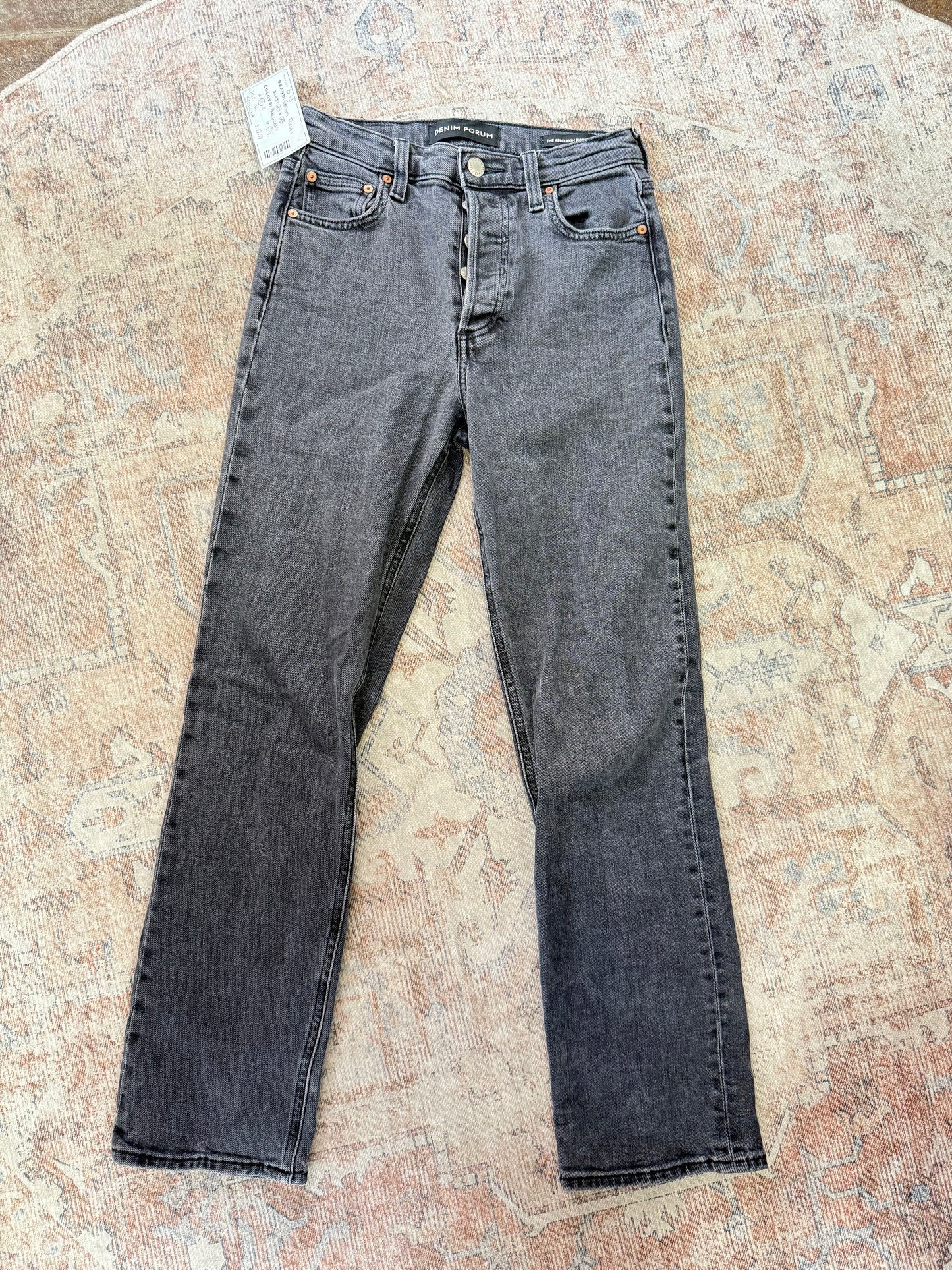 Denim Forum Arlo Straight HR Jeans (23x28)