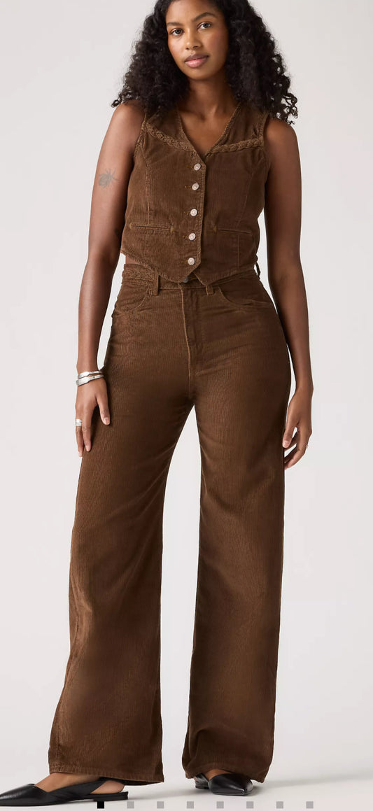 Levi’s Ribcage Wide Leg Corduroy HR Pant 32” (26)