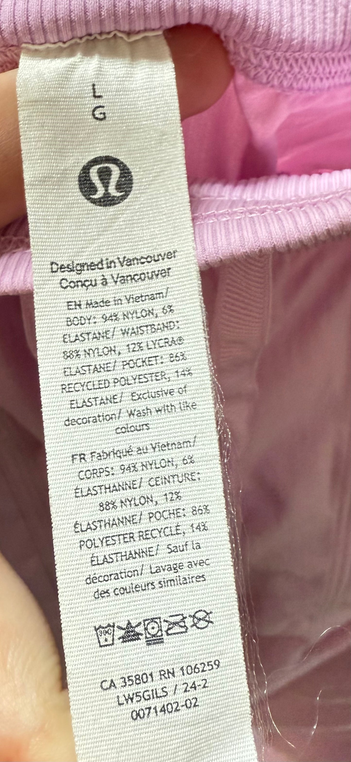Lululemon Dance Studio Cargo MR Pant 30” (L)