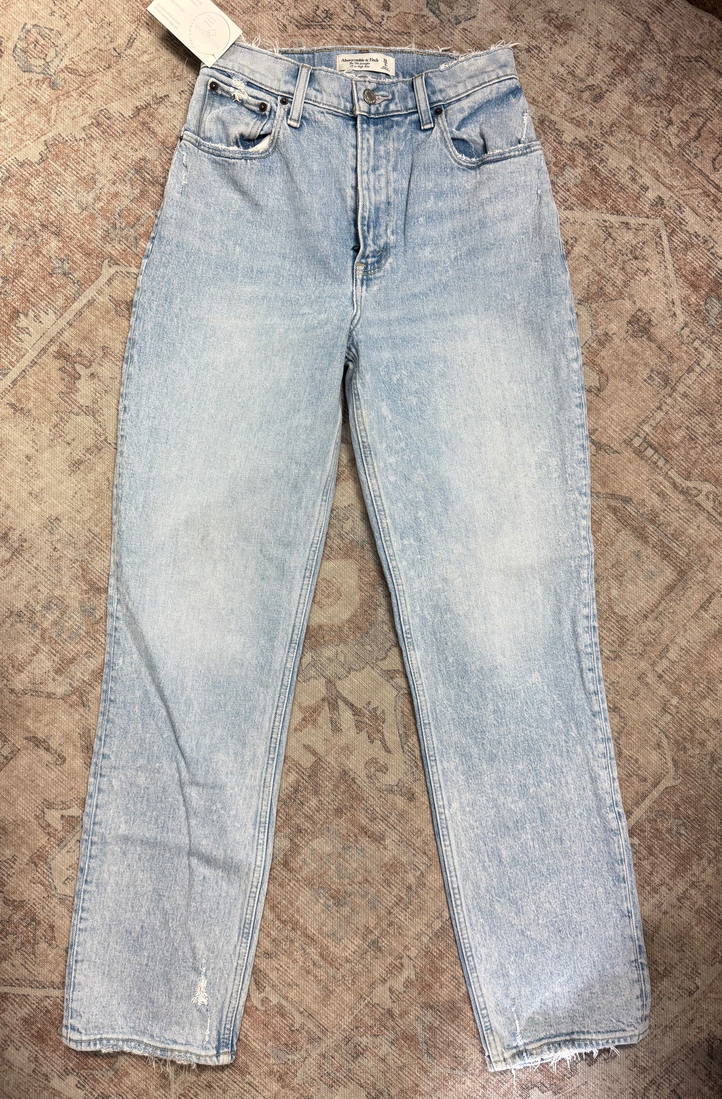 Abercrombie ‘90s Straight Ultra HR Jeans (26x30)