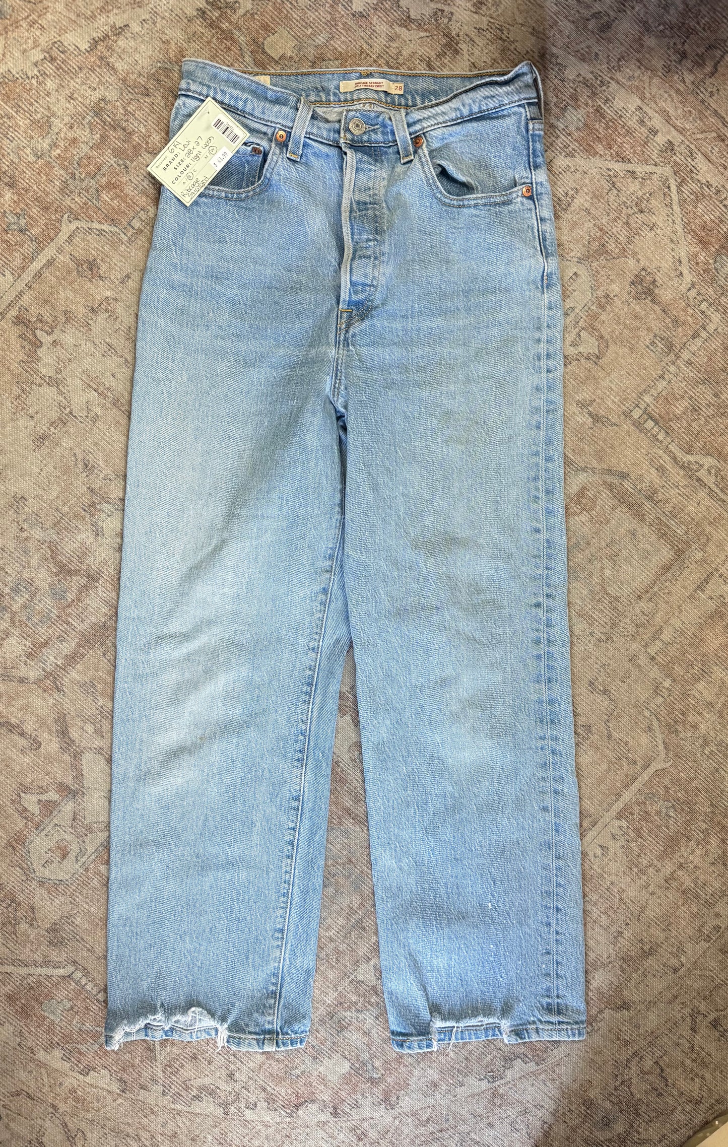 Levi’s Ribcage Straight HR Jeans (28x27)