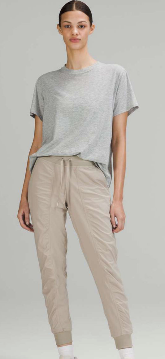 Lululemon Dance Studio Lined MR Jogger 29” (4)