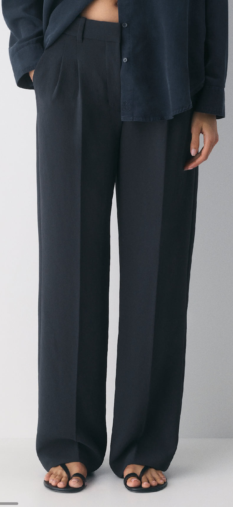 Aritzia Wilfred Effortless HR Pant (12)