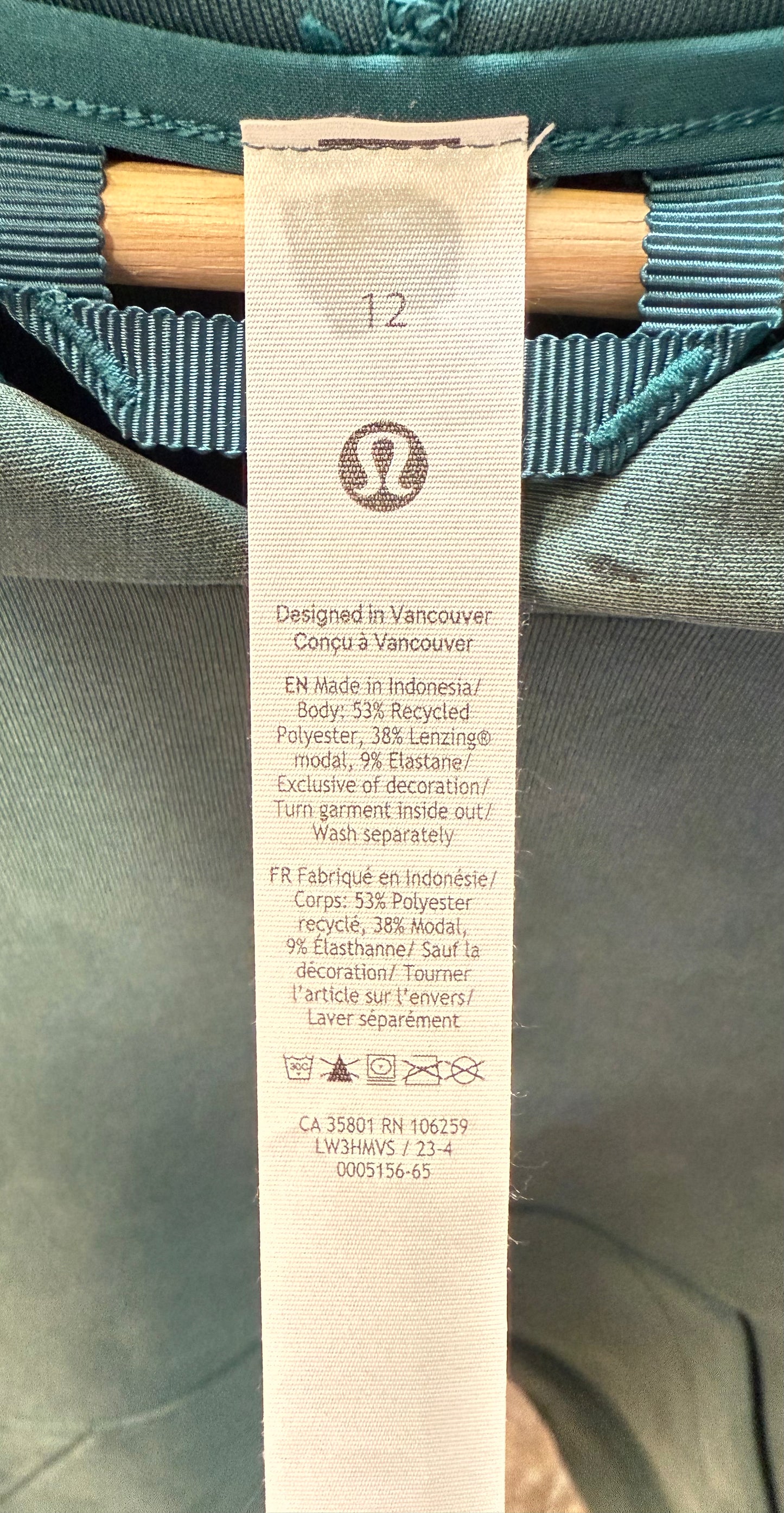 Lululemon Softstreme Hoodie (12)