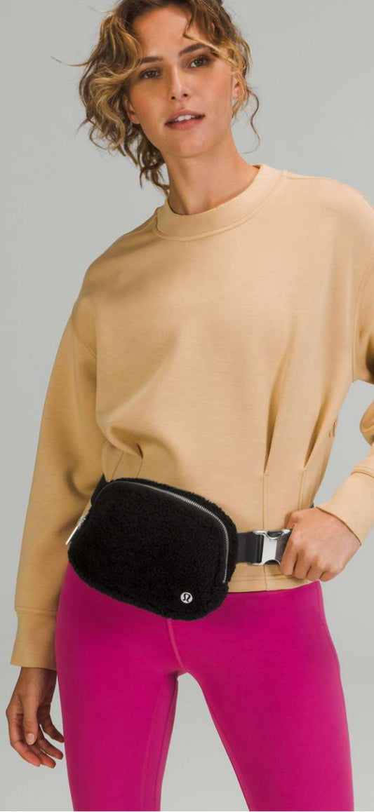 Lululemon Everywhere Fleece Belt Bag