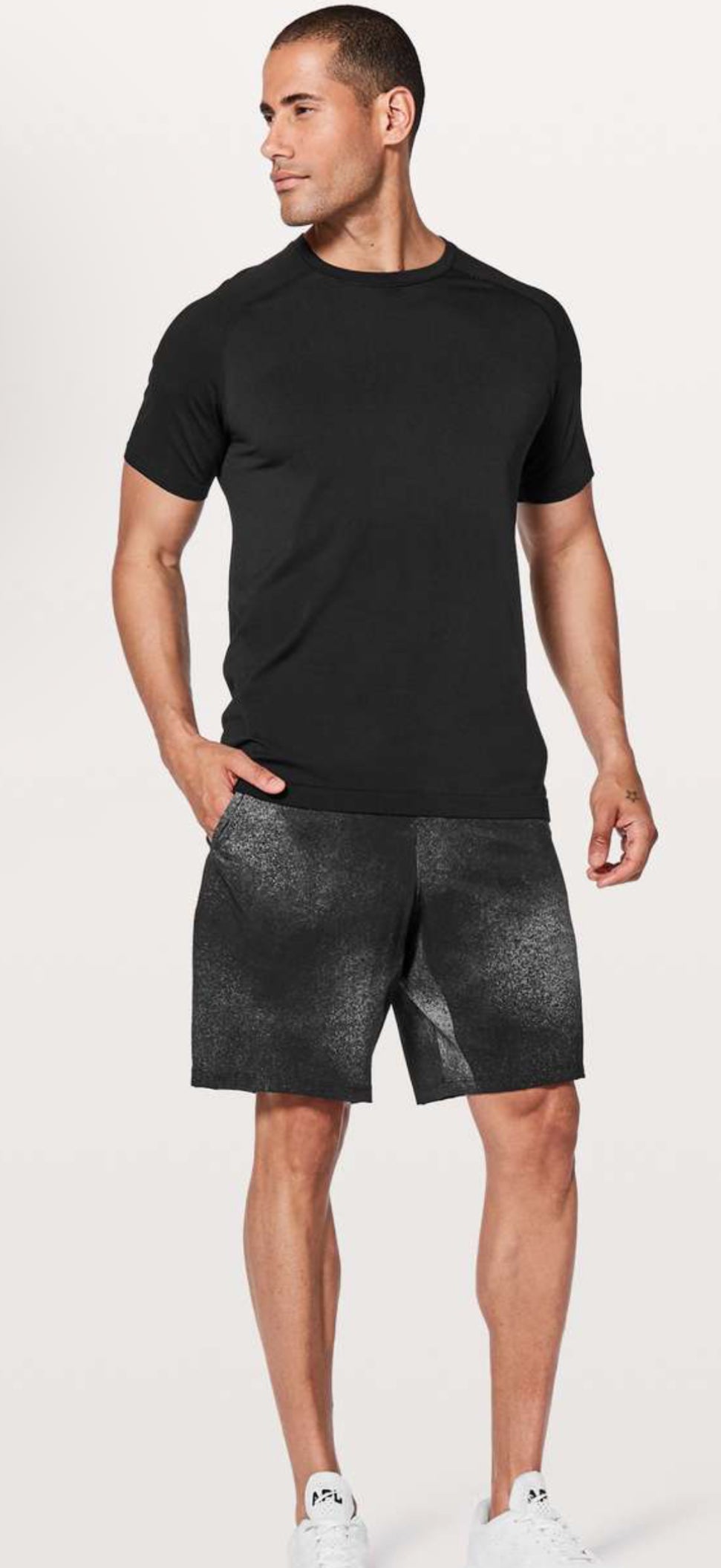 Lululemon Pace Breaker Lined Shorts 9” (M)