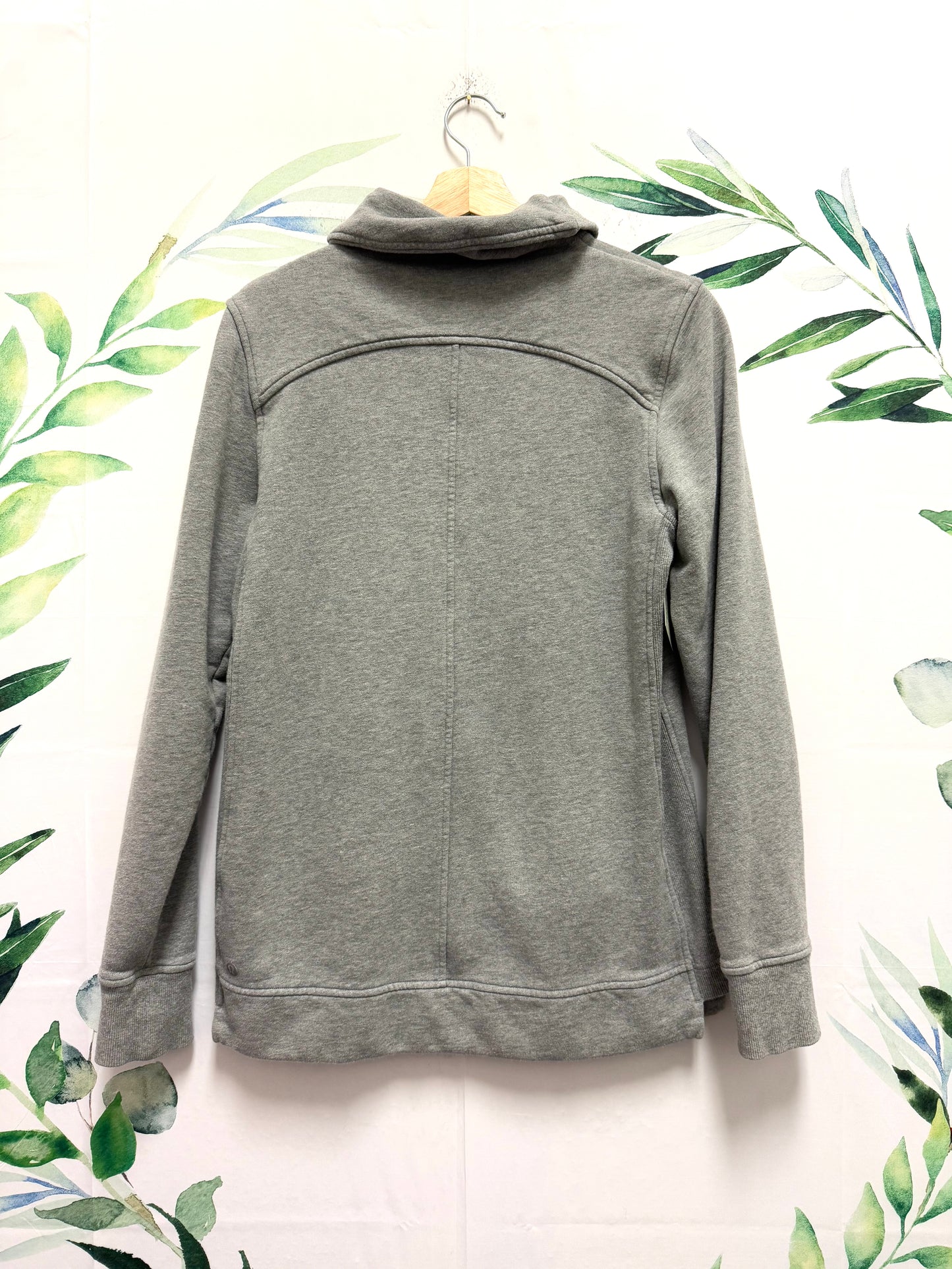 CLEARANCE Lululemon Press Pause Pullover (8)