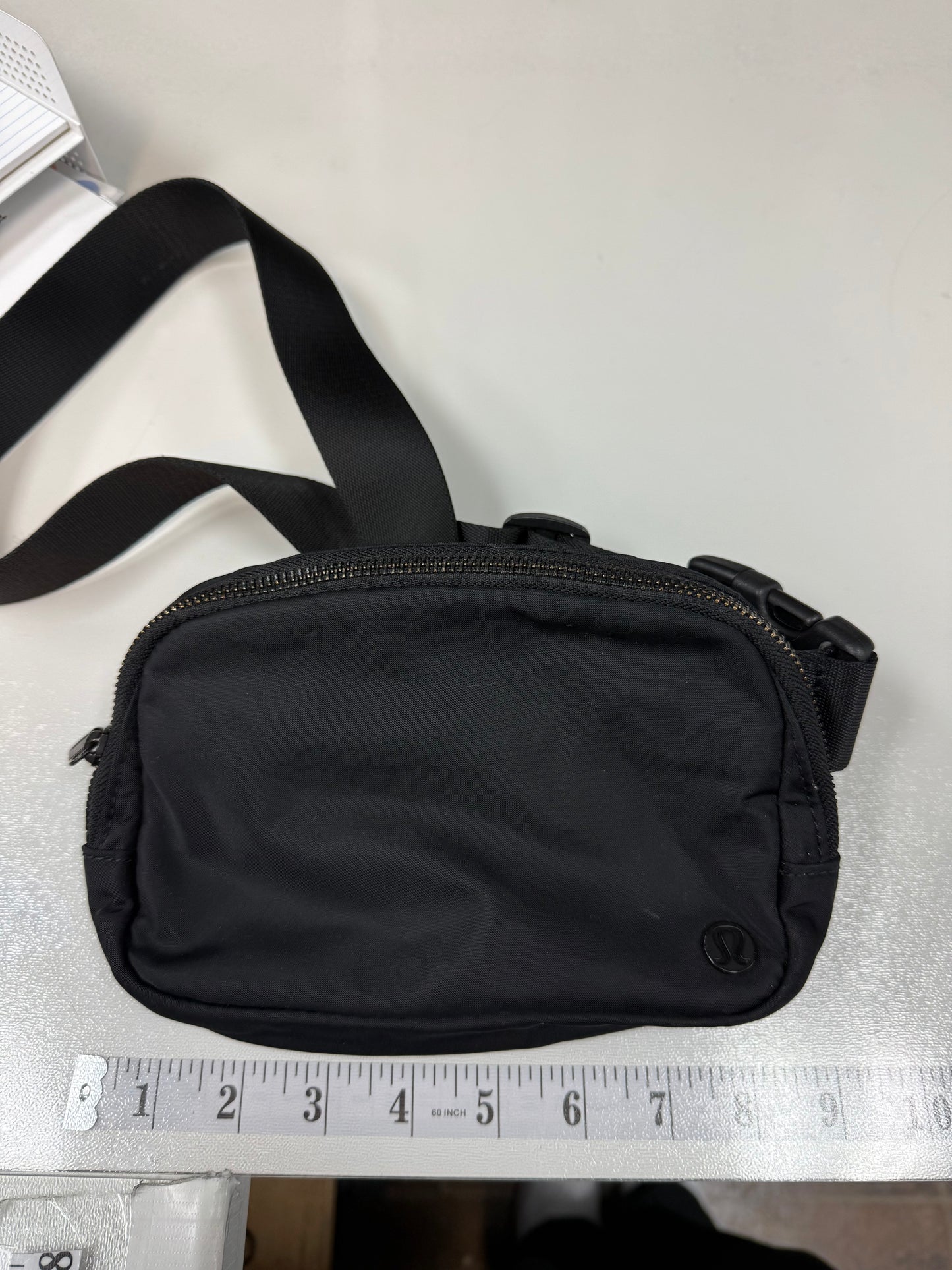 Lululemon Everywhere Belt Bag