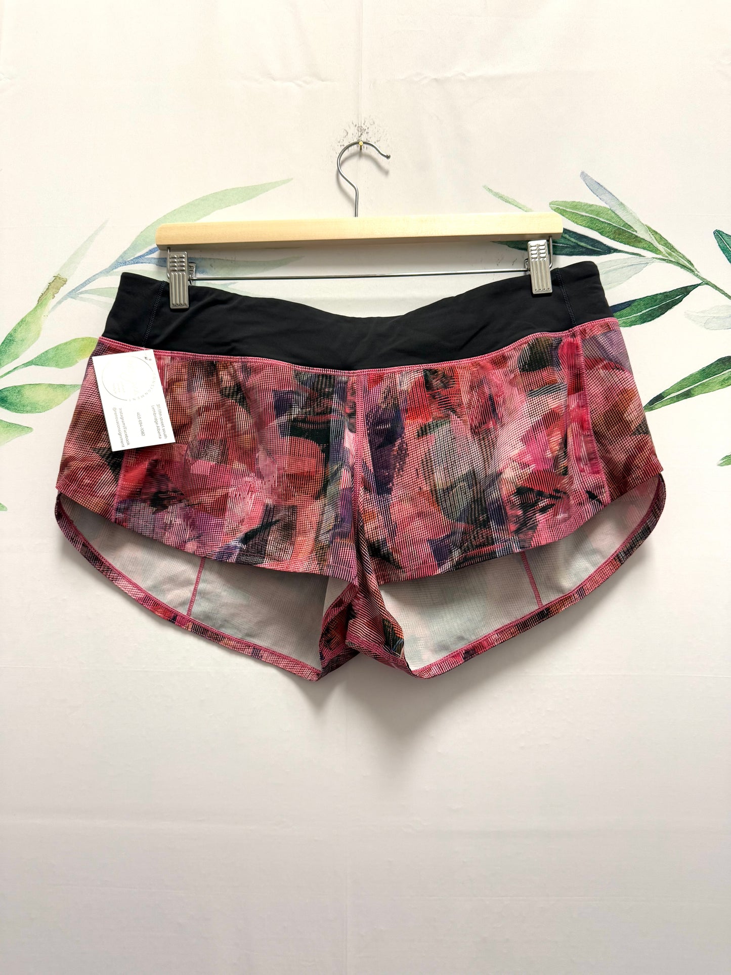 CLEARANCE Lululemon Speed Up LR Short 2.5” (10)