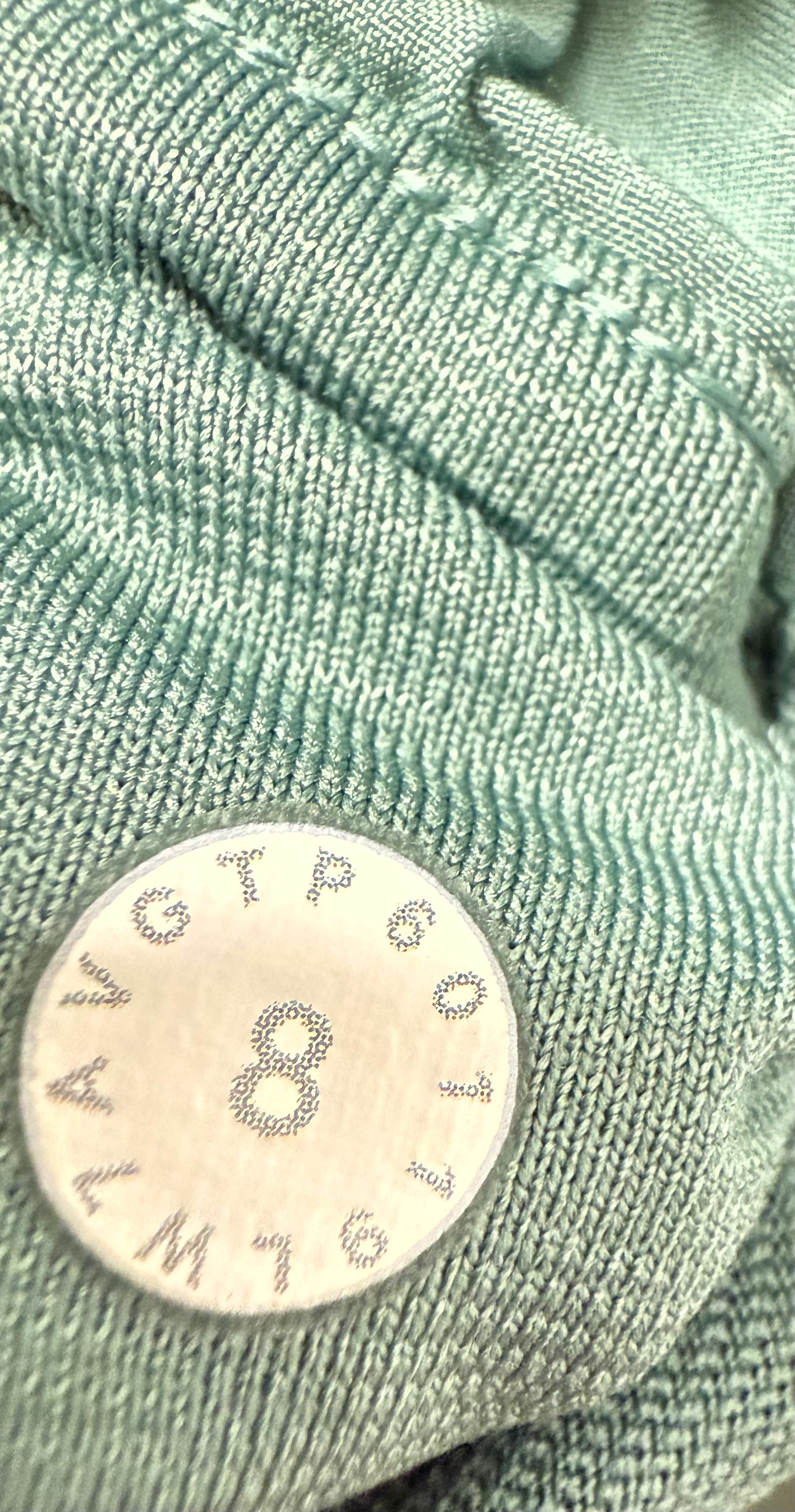 Lululemon Hotty Hot LR Short 4” (8)