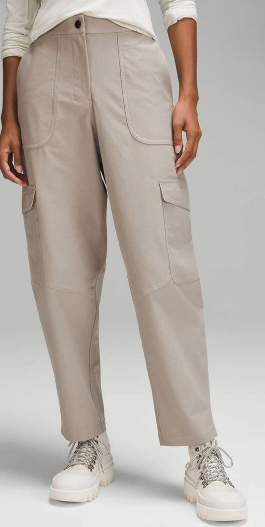 Lululemon Utilitech Cargo Pocket HR Pant 27” (30)