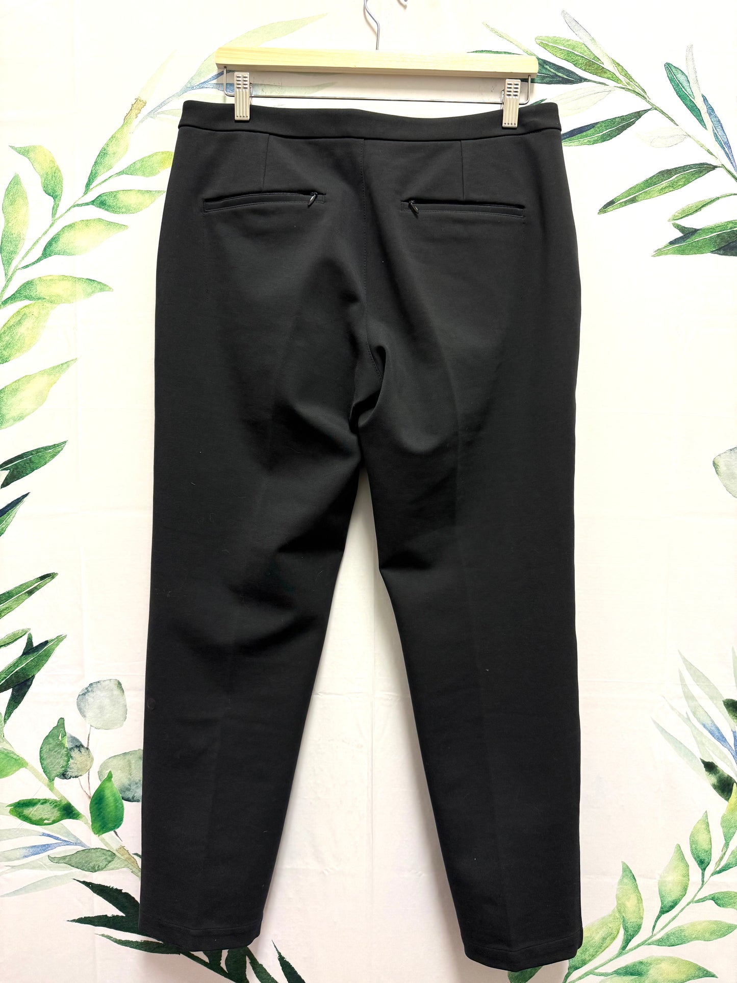 Lululemon City Trek MR Trouser 28” (10)