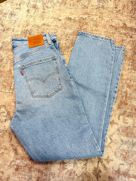 Levi ‘70s Straight Slim HR Jeans (29x31)
