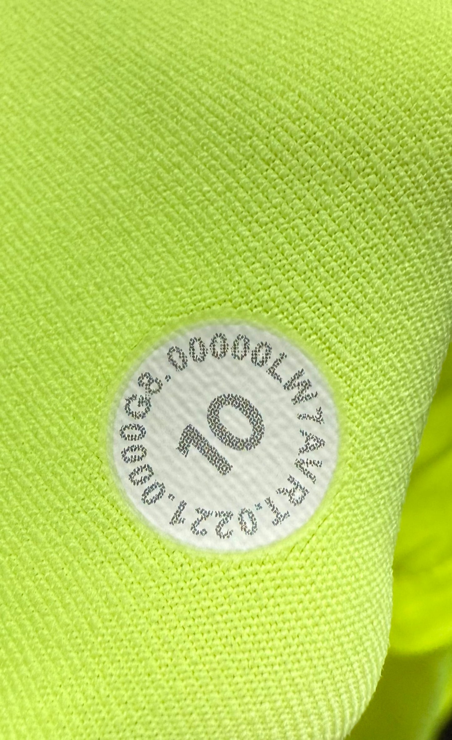 Lululemon Speed Up MR Short 4” (10)