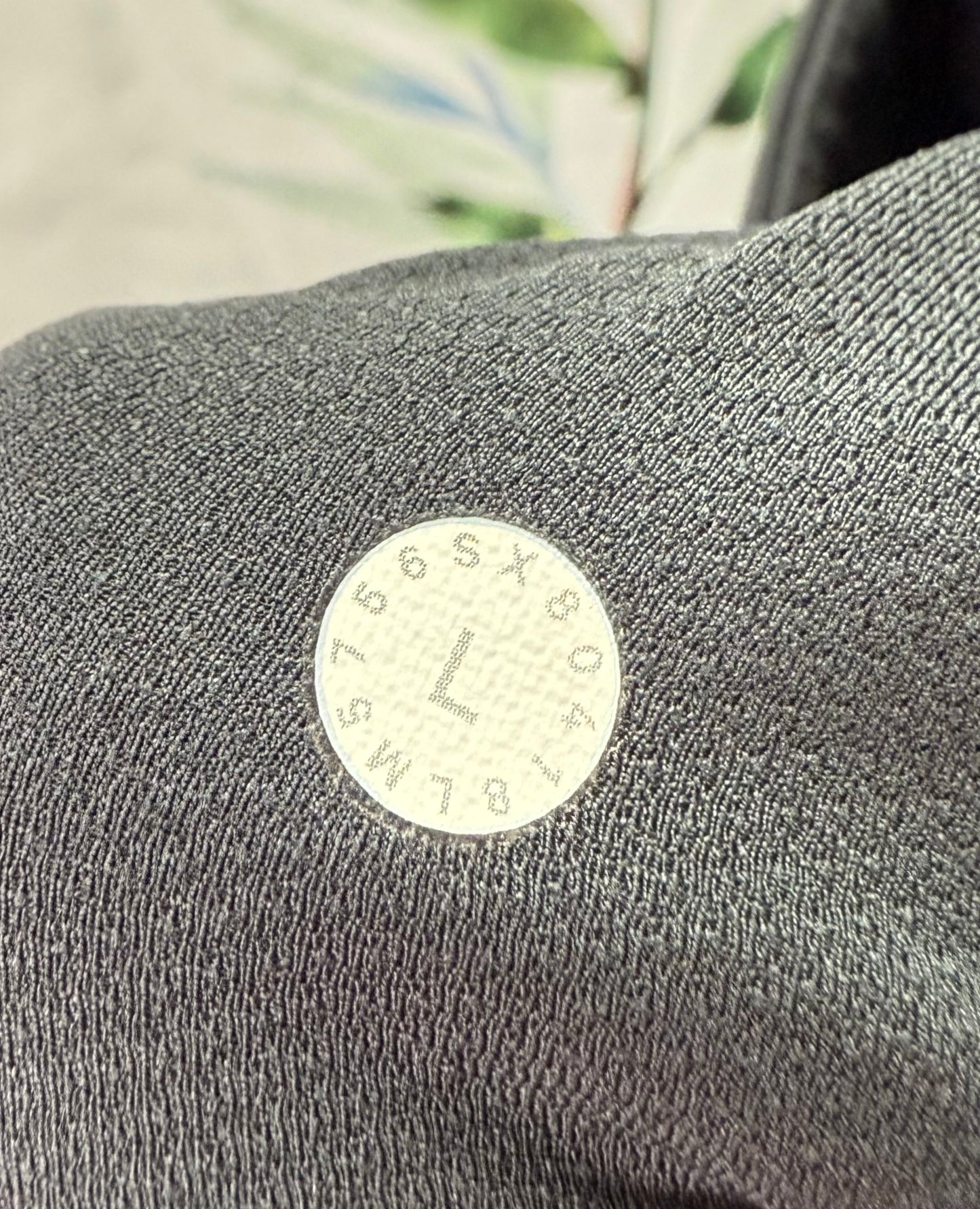 Lululemon Break Away Pant 28” (L)