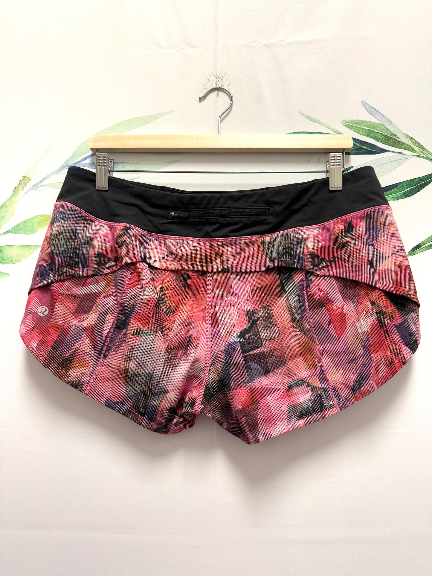 CLEARANCE Lululemon Speed Up LR Short 2.5” (10)