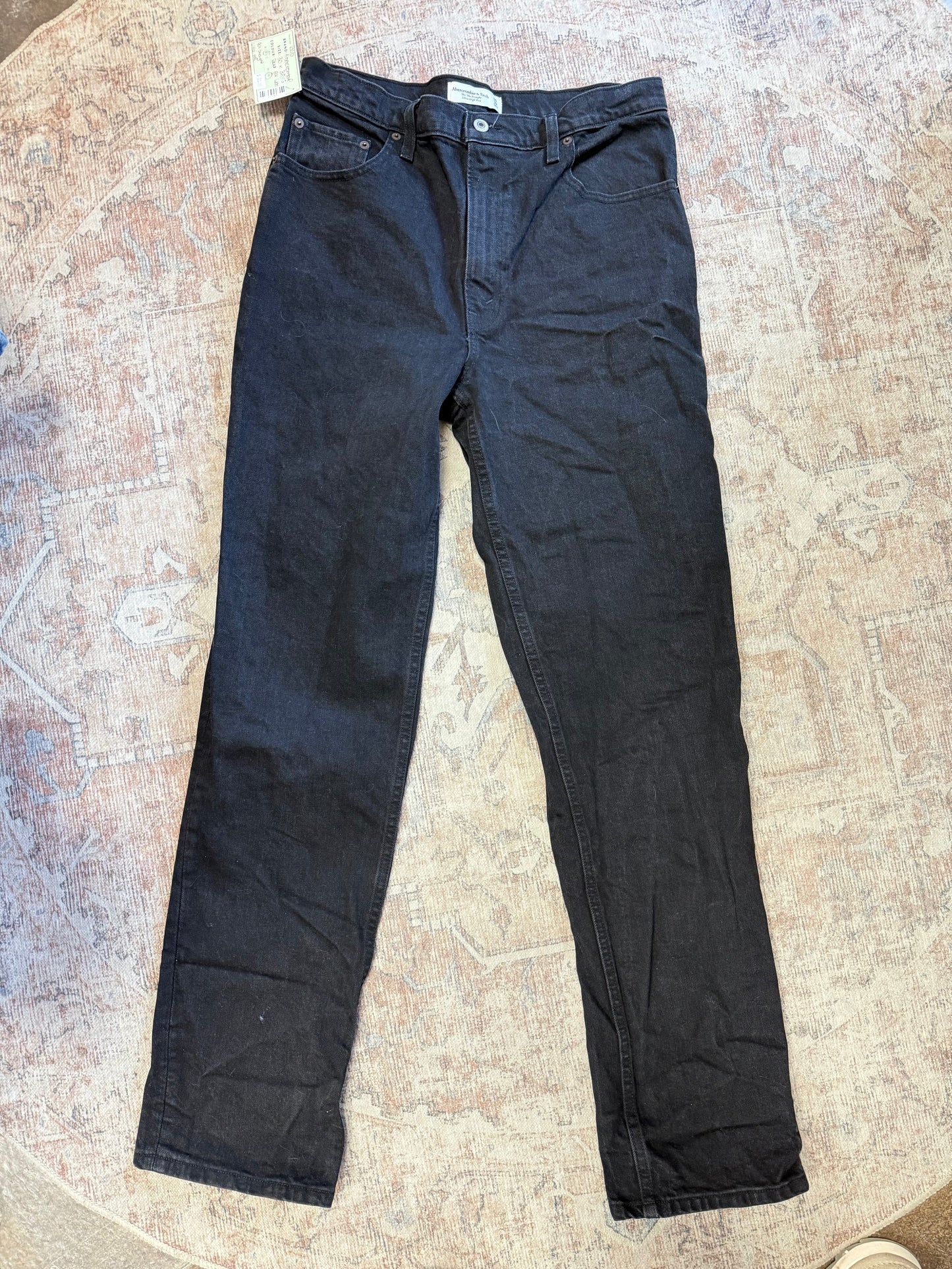 Abercrombie ‘90s Straight Ultra HR Jeans (30x32.5)