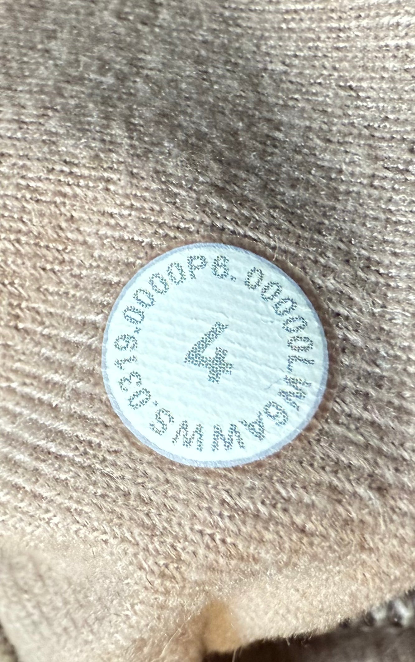 Lululemon Retreat Yourself MR Crop 19” (4)
