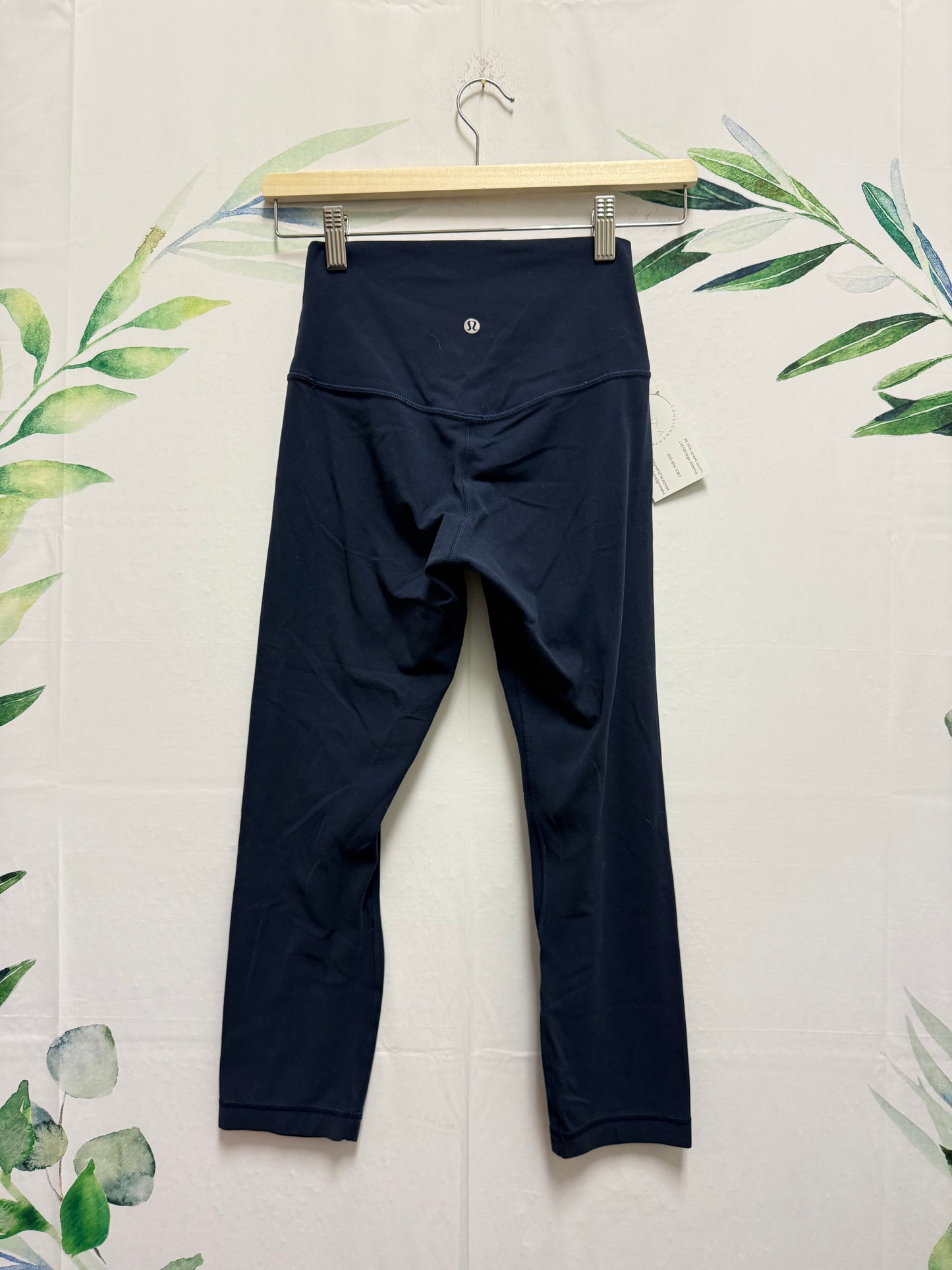 Lululemon Align HR Crop 21” (4)