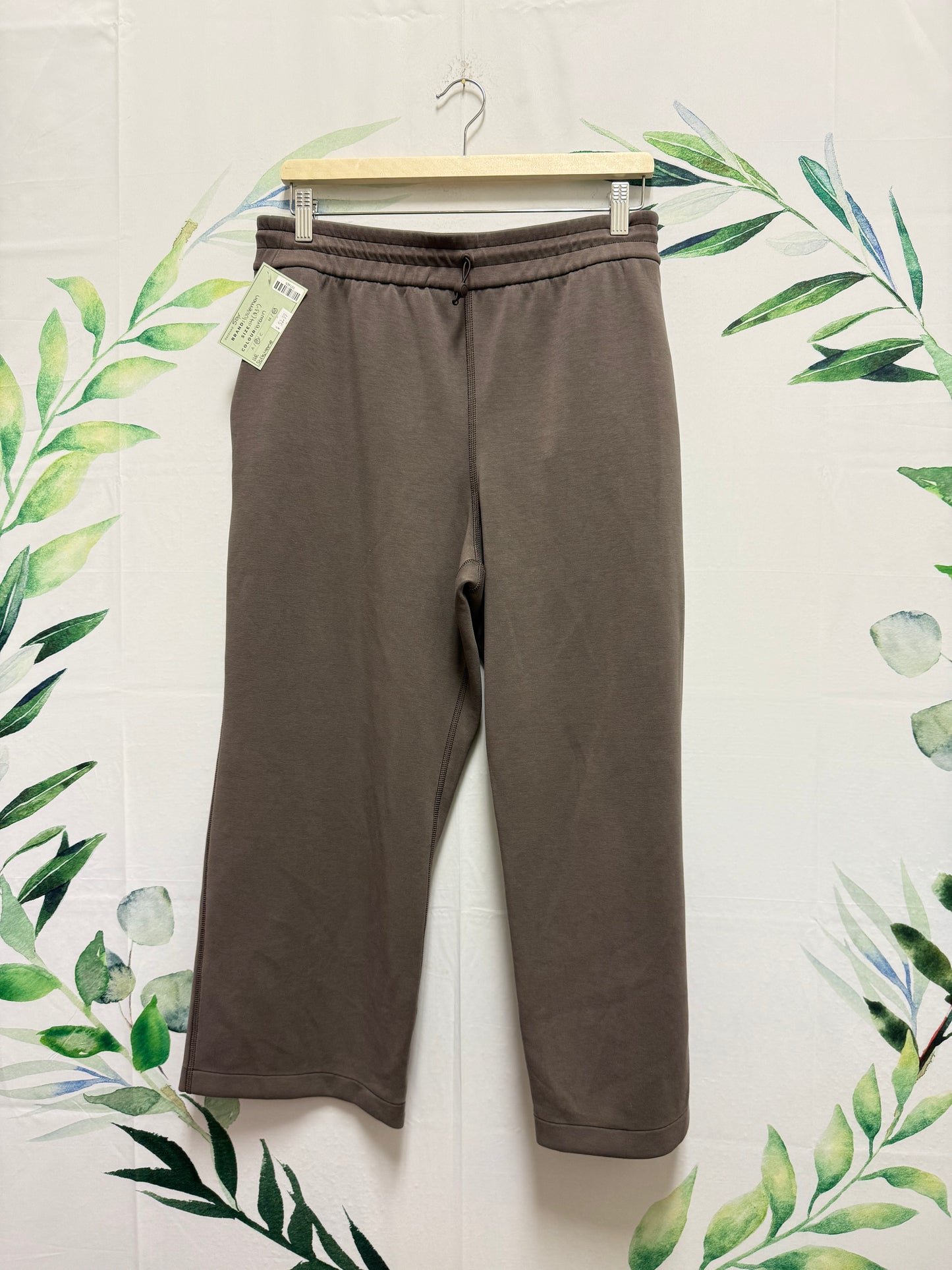 Lululemon Softstreme Straight Crop HR Pant 23” (14)