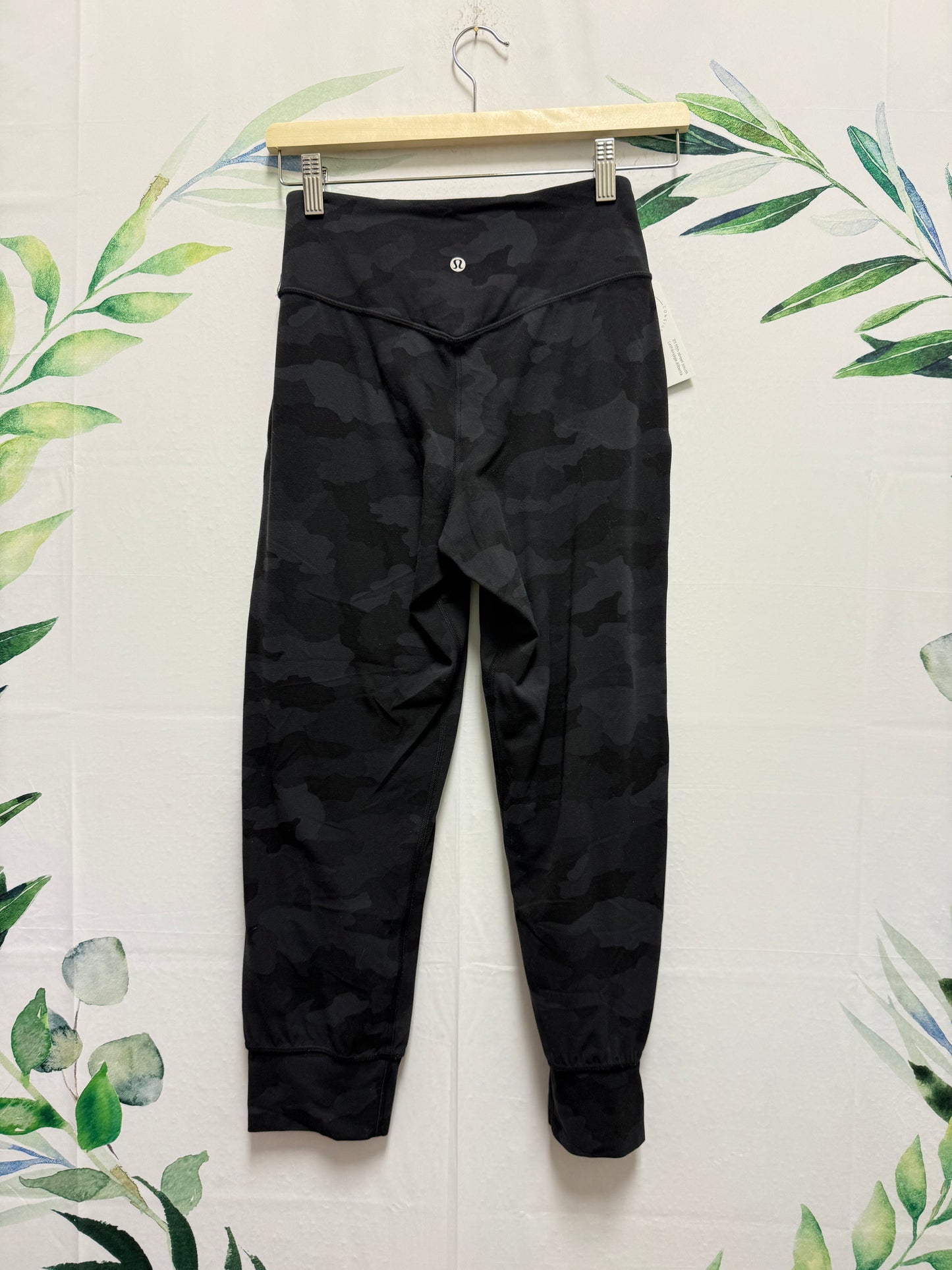 Lululemon Align HR Jogger 23” (4)