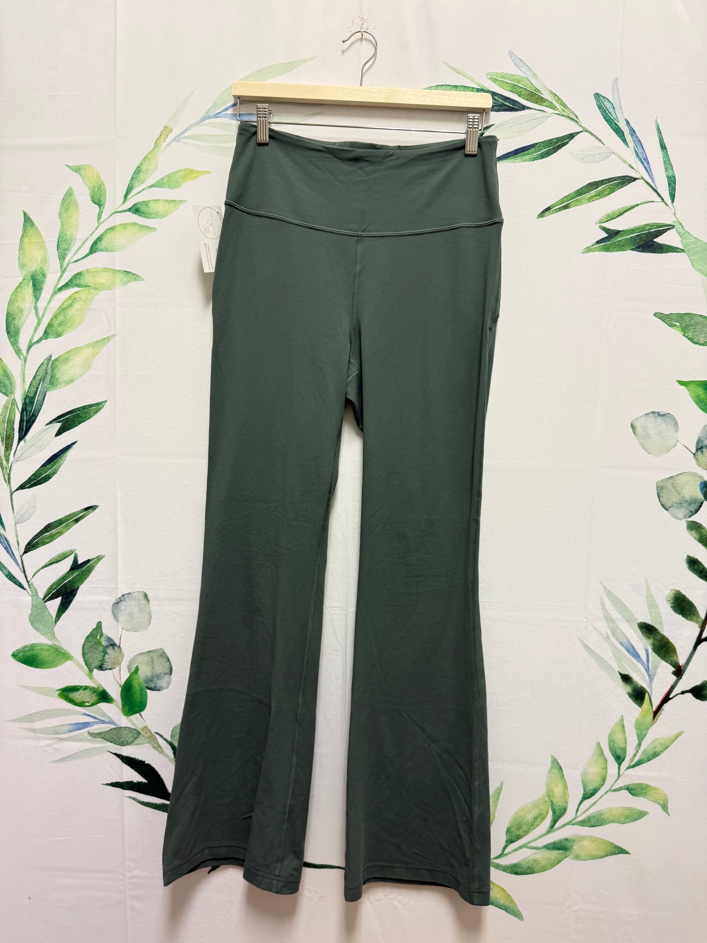 Lululemon Groove Flare SHR Pant 32” (10)