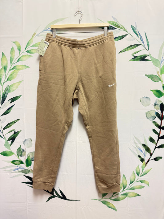 Nike Club Fleece Jogger (XL)