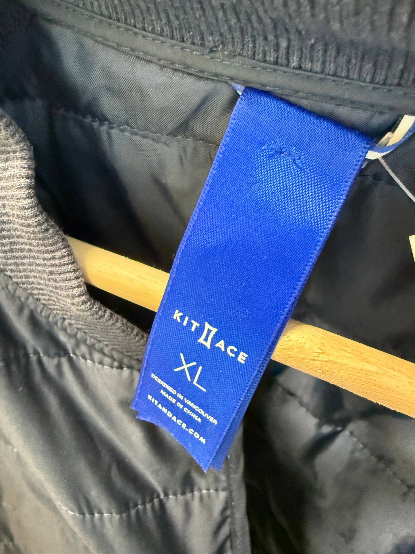 Kit & Ace Quilt Bomber (XL)