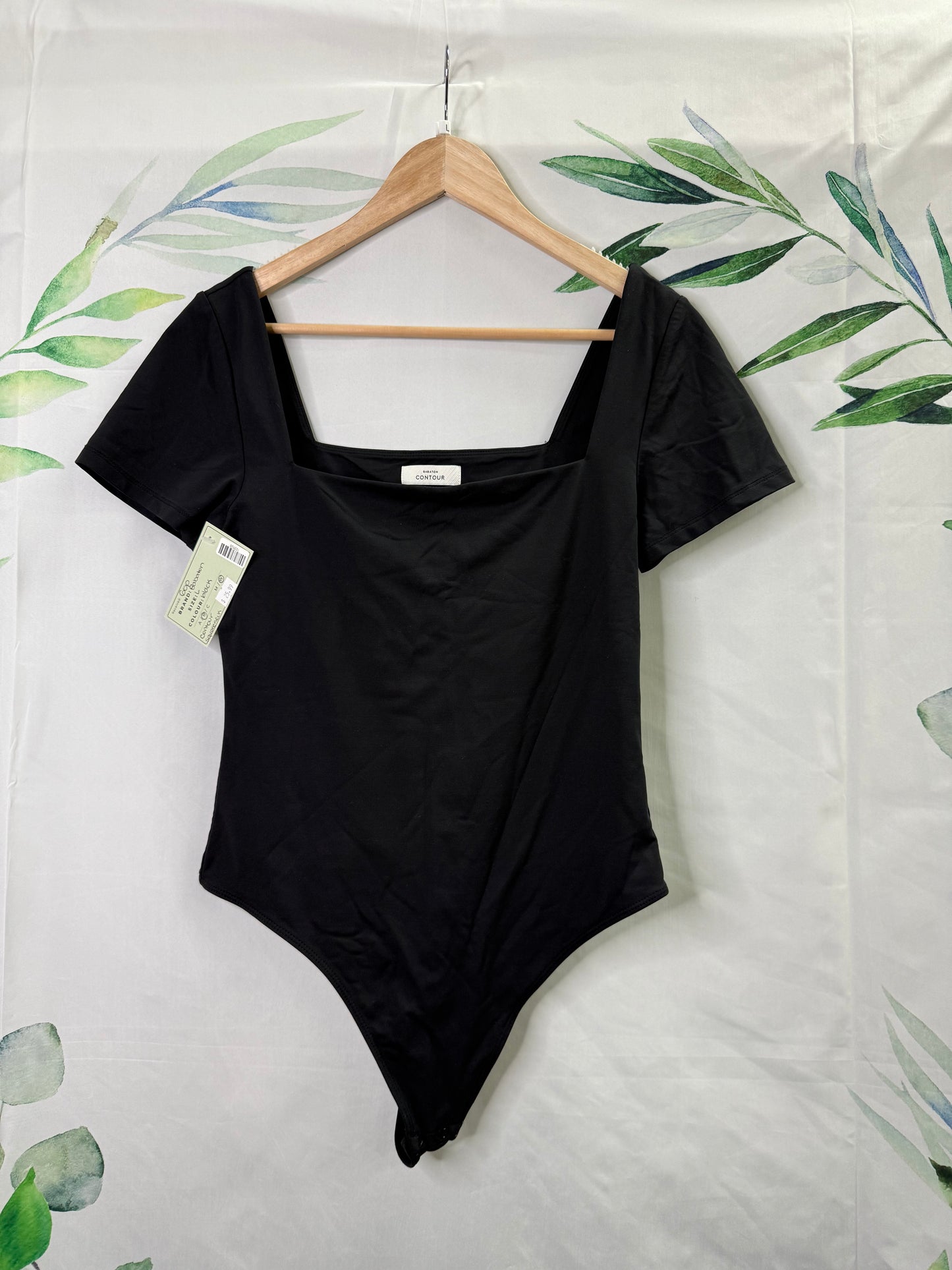 Aritzia Babaton Contour Squareneck Short Sleeve Bodysuit (L)