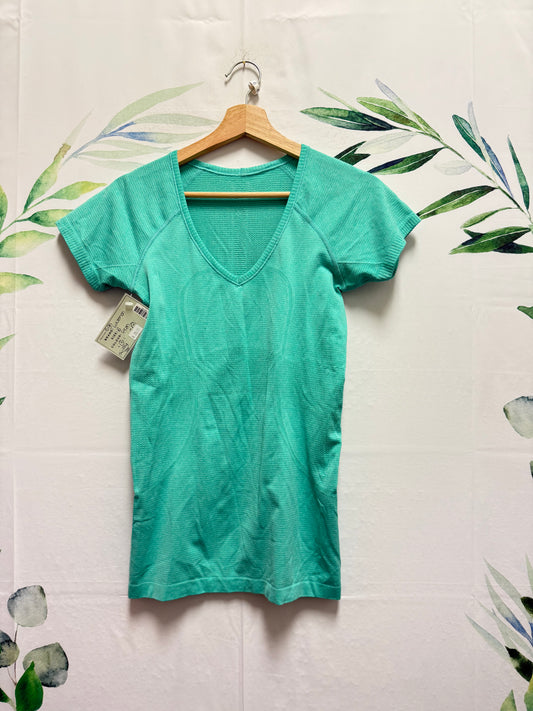 Lululemon Swiftly V Neck Tee (6)