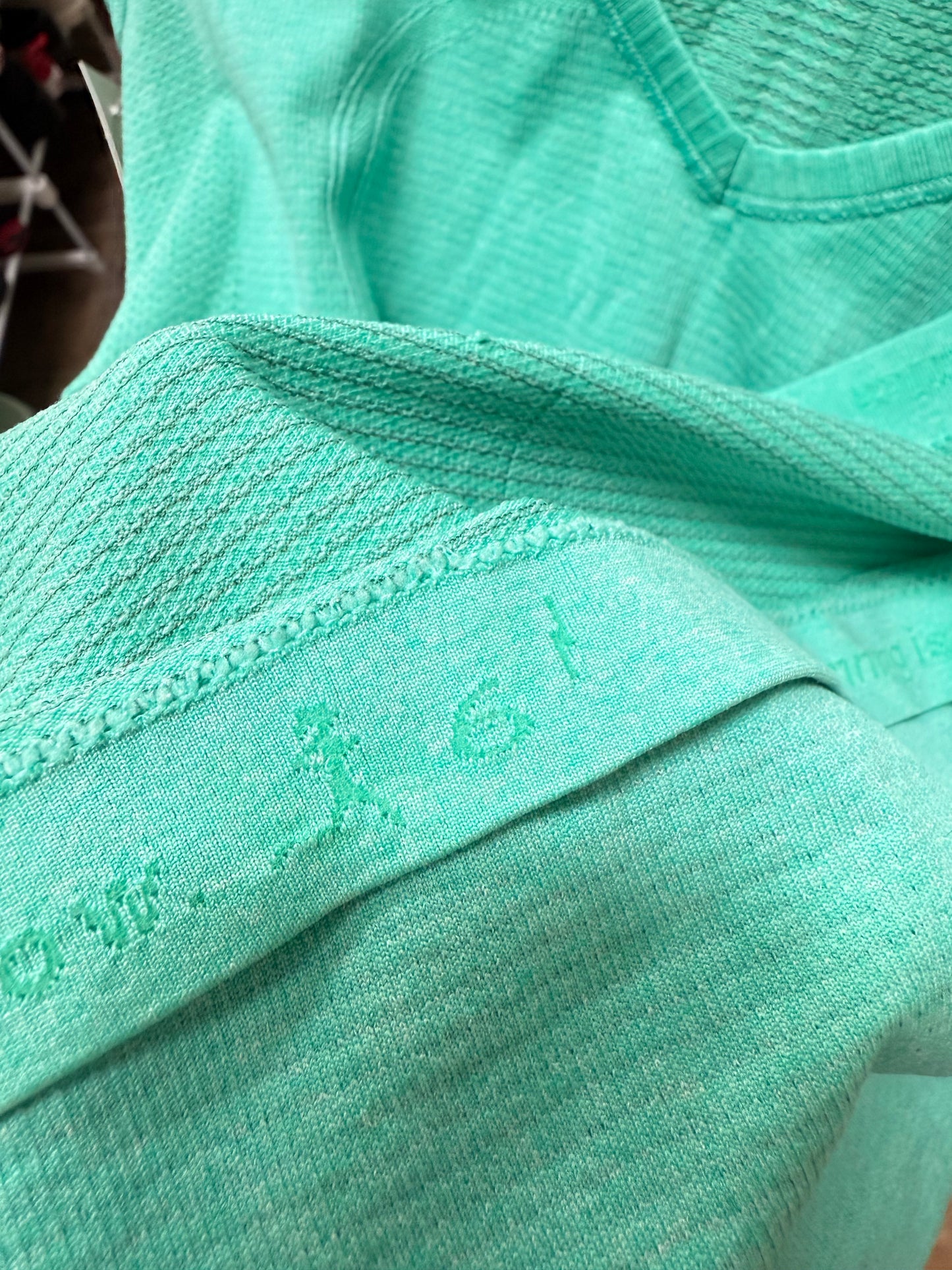 Lululemon Swiftly V Neck Tee (6)
