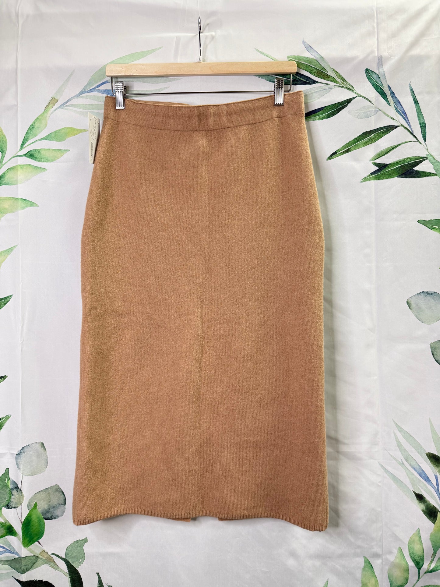 Aritzia Babaton Johan Skirt (L)
