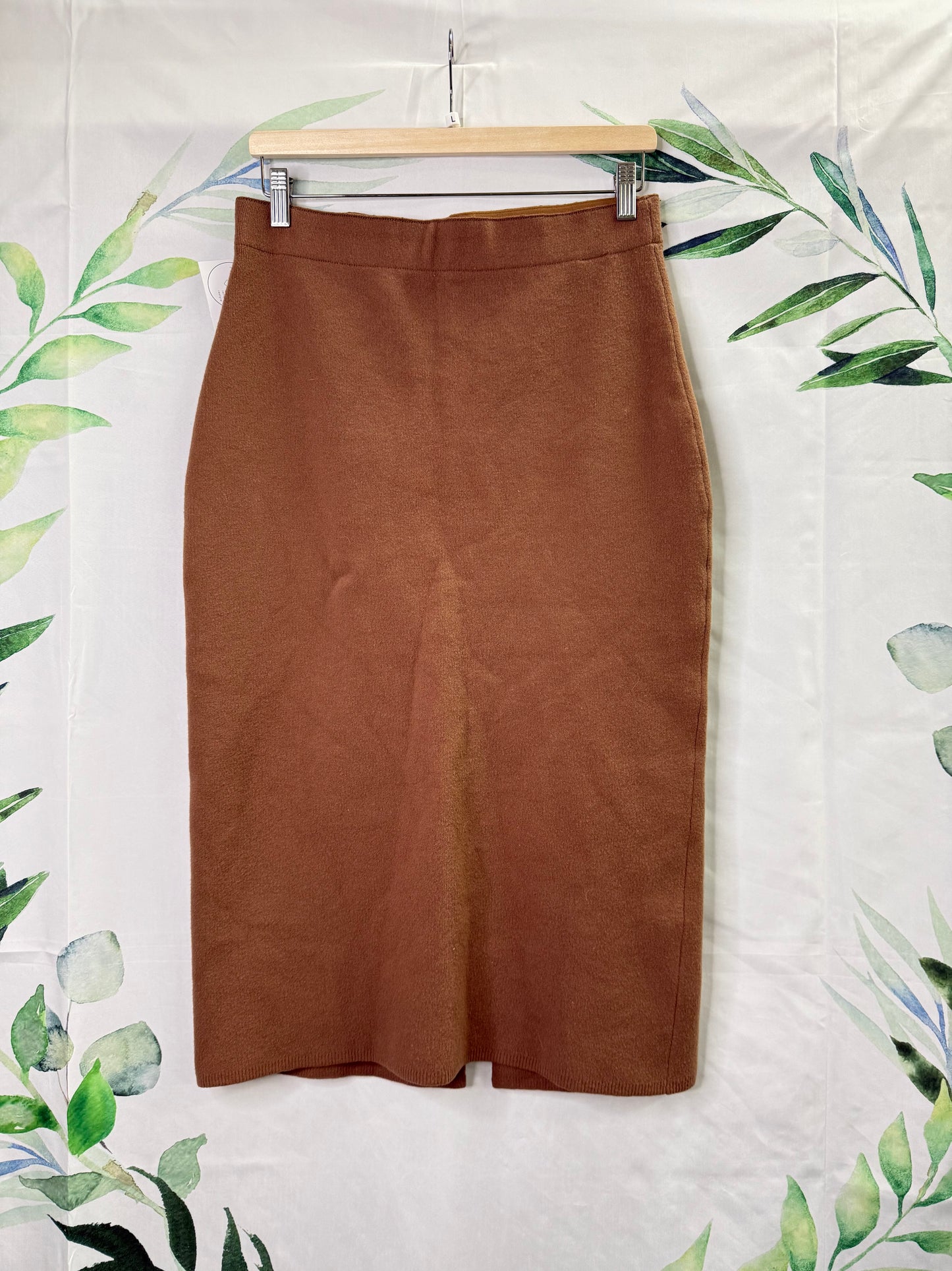 Aritzia Babaton Johan Skirt (L)