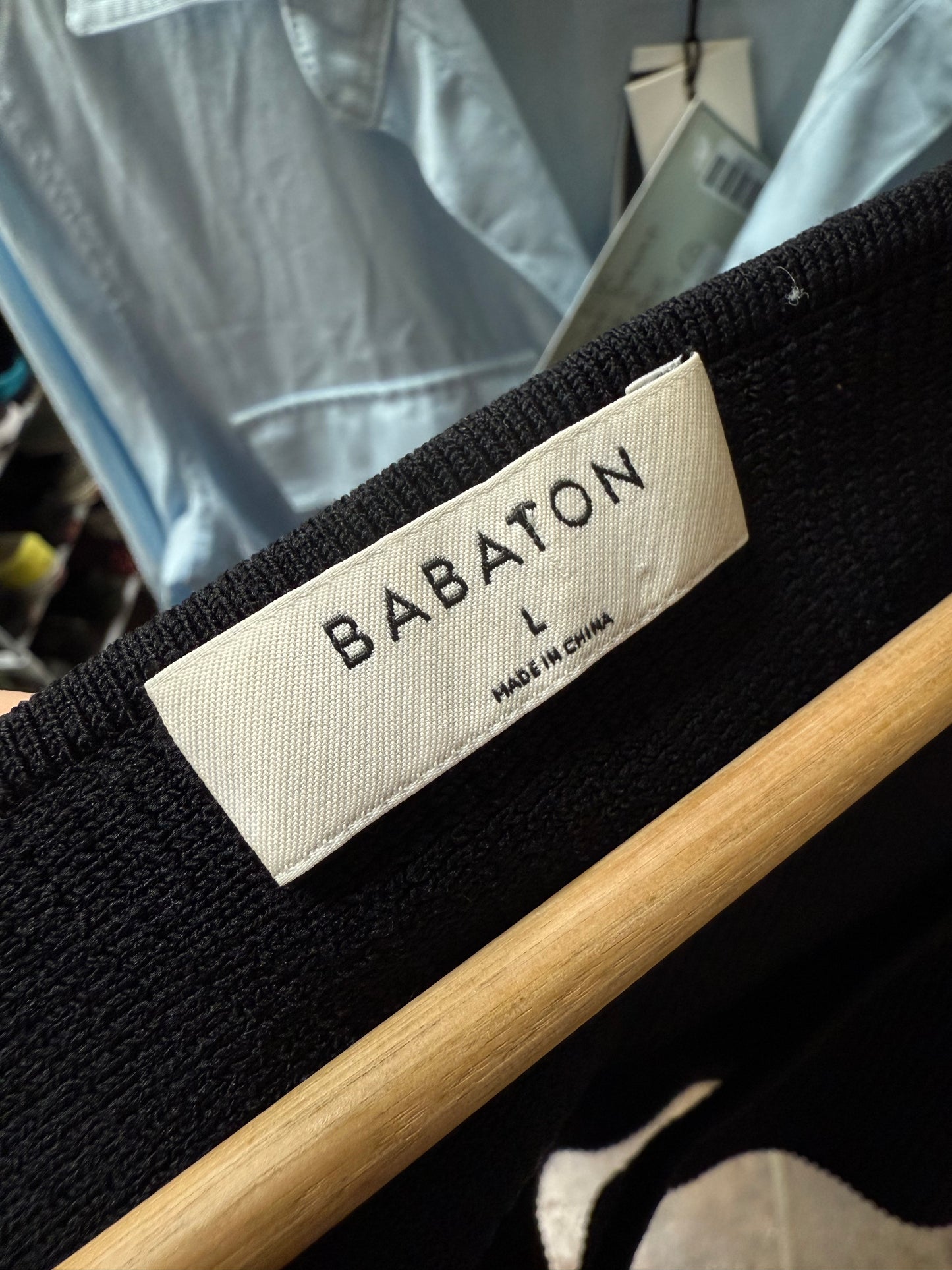 Aritzia Babaton Sculpt Knit Squareneck Crop Tee (L)