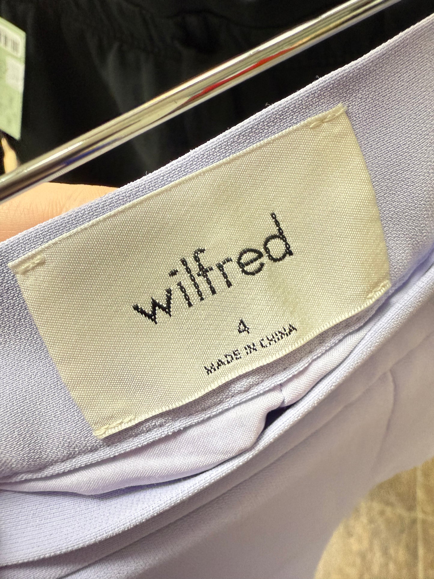 Aritzia Wilfred Scallop HR Short (4)