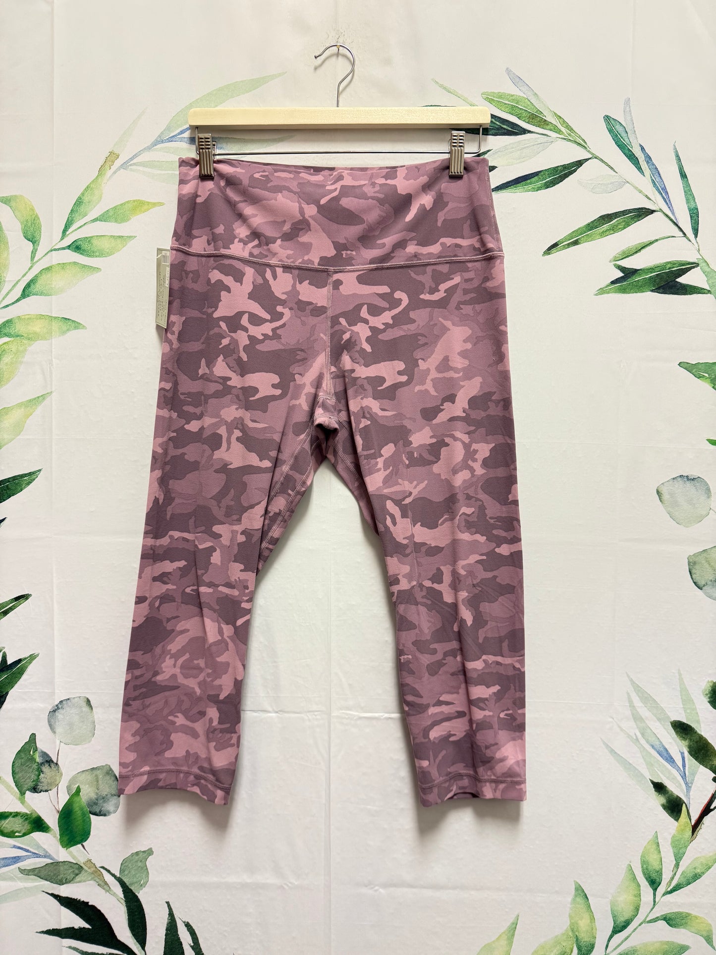 Lululemon Align HR Crop 21” (12)