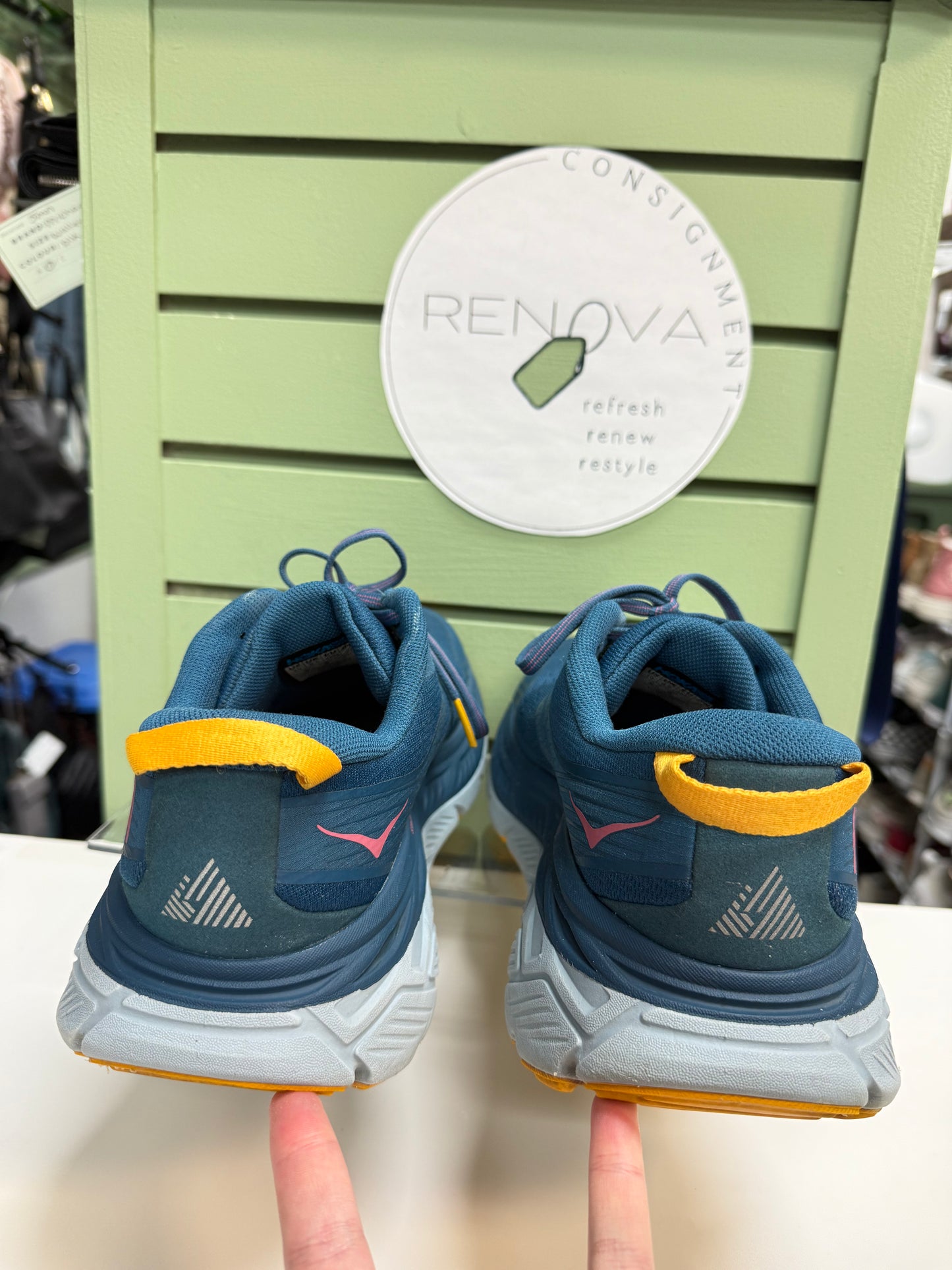 Hoka Stinson ATR 6  Runners (Womens 10)