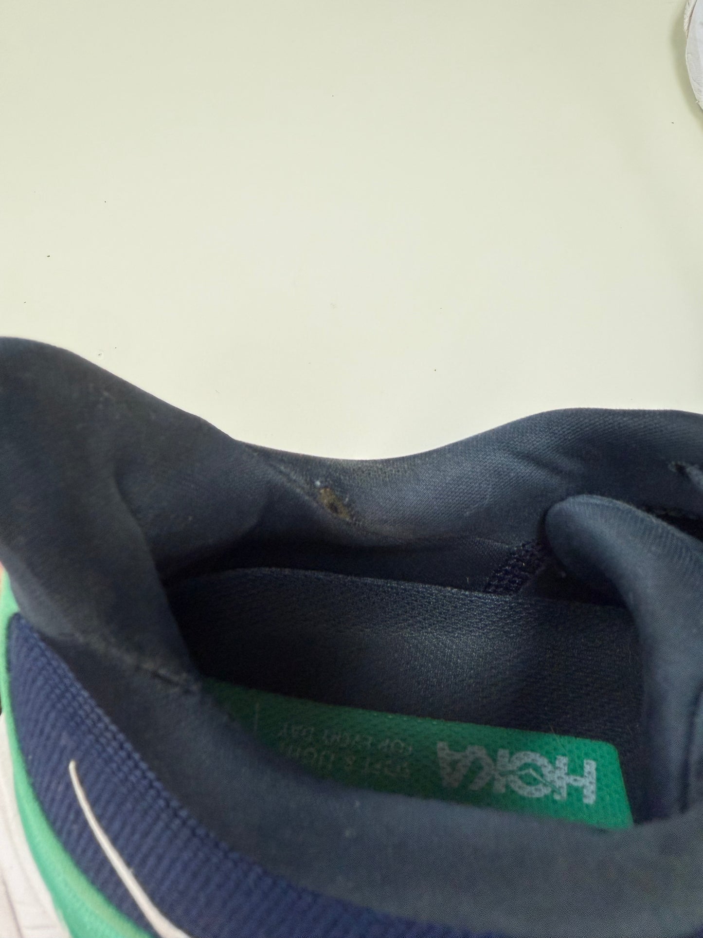 Hoka Clifton 8 Runners (Womens 9)