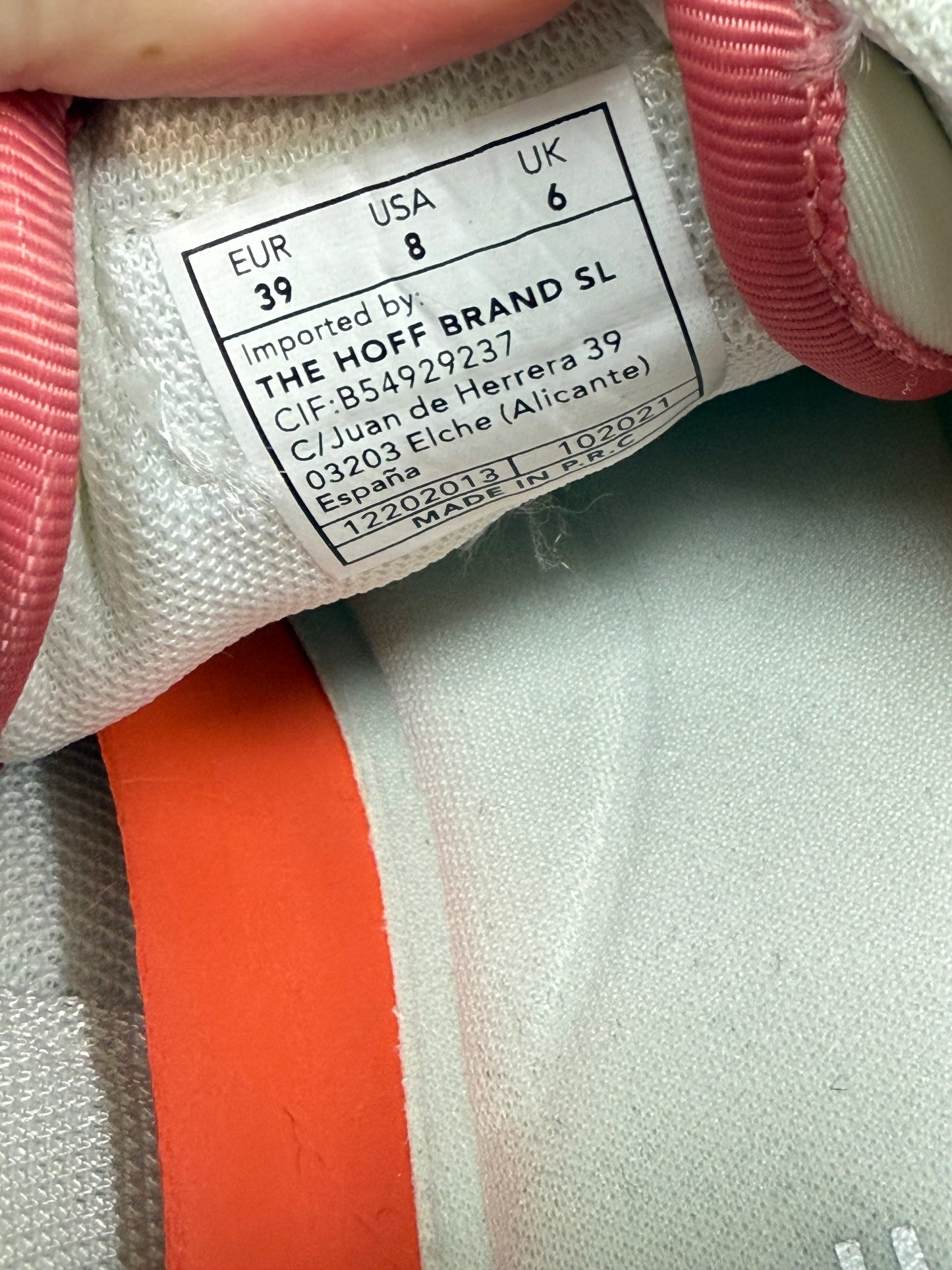 Hoff Rome Sneakers (Womens 8)